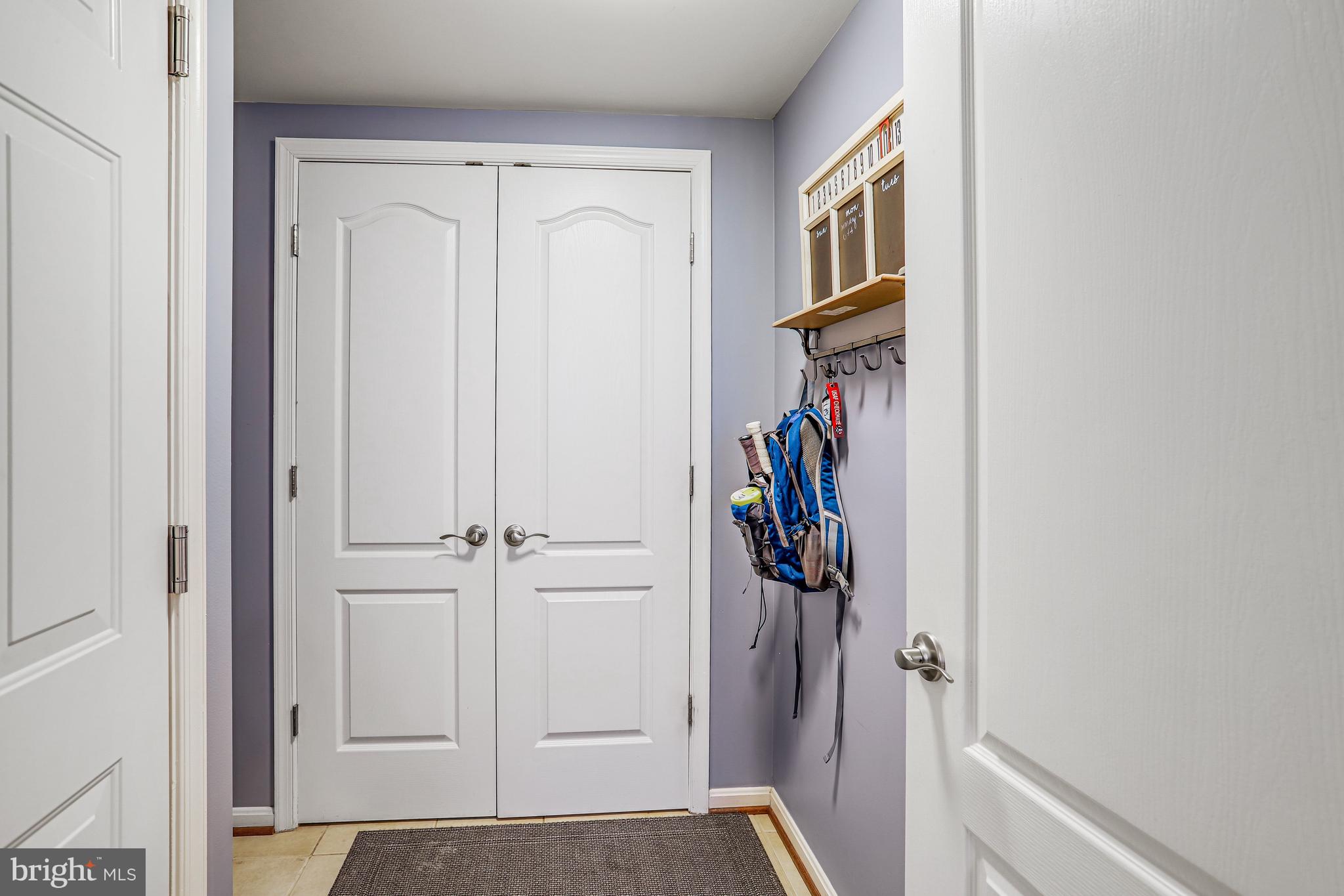 BROADLANDS - Residential