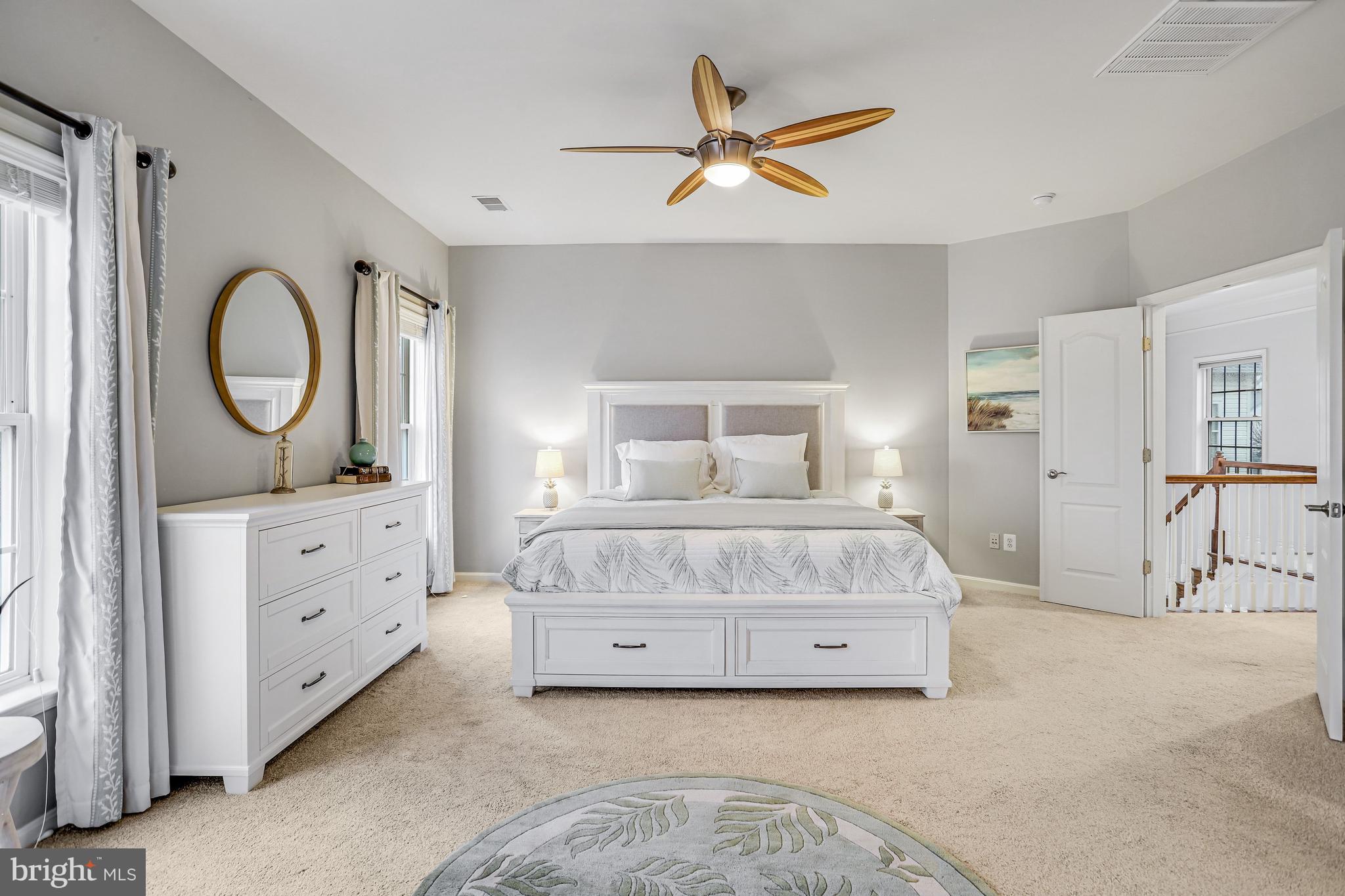 BROADLANDS - Residential