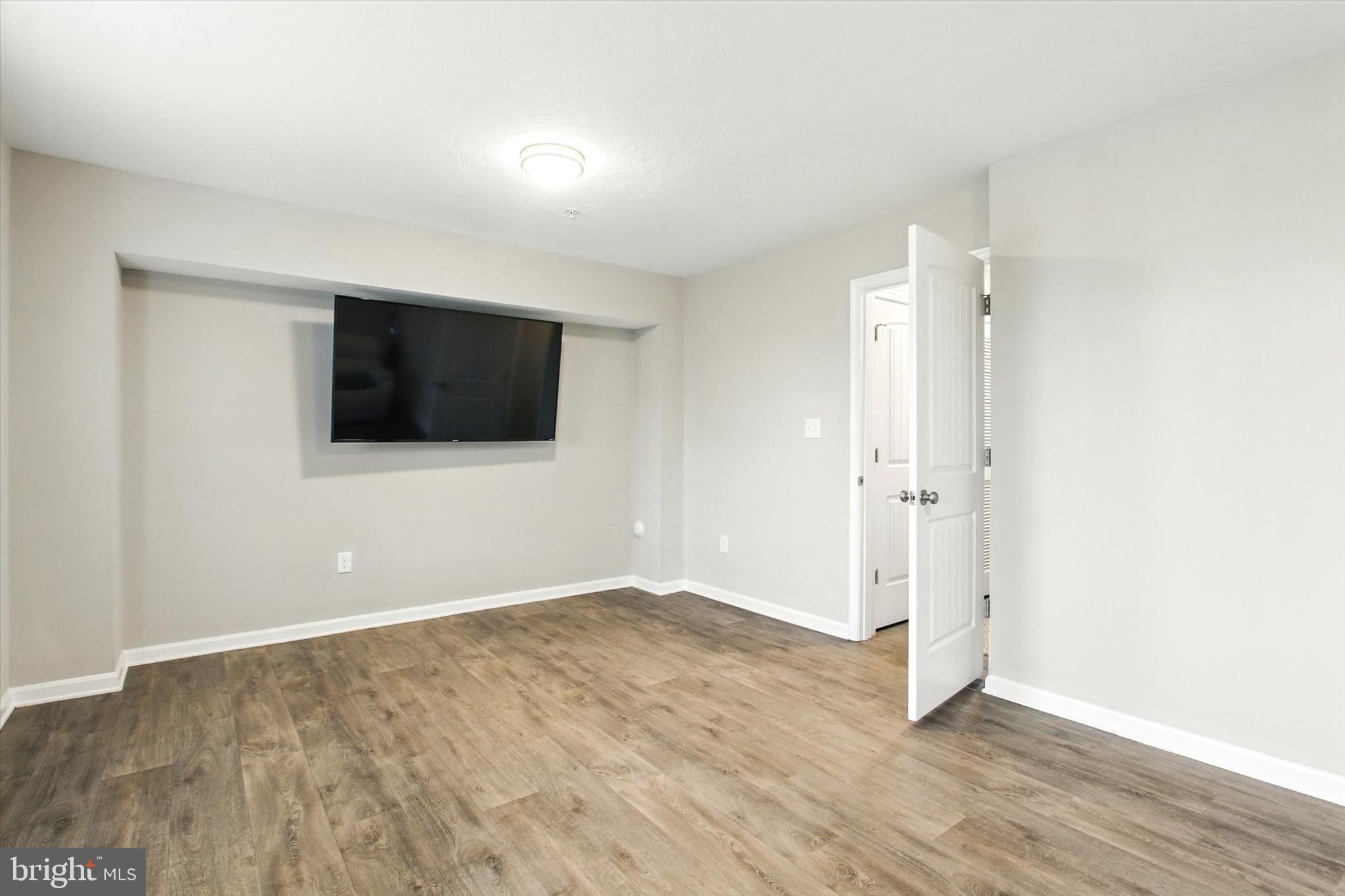 44 COOP LANE