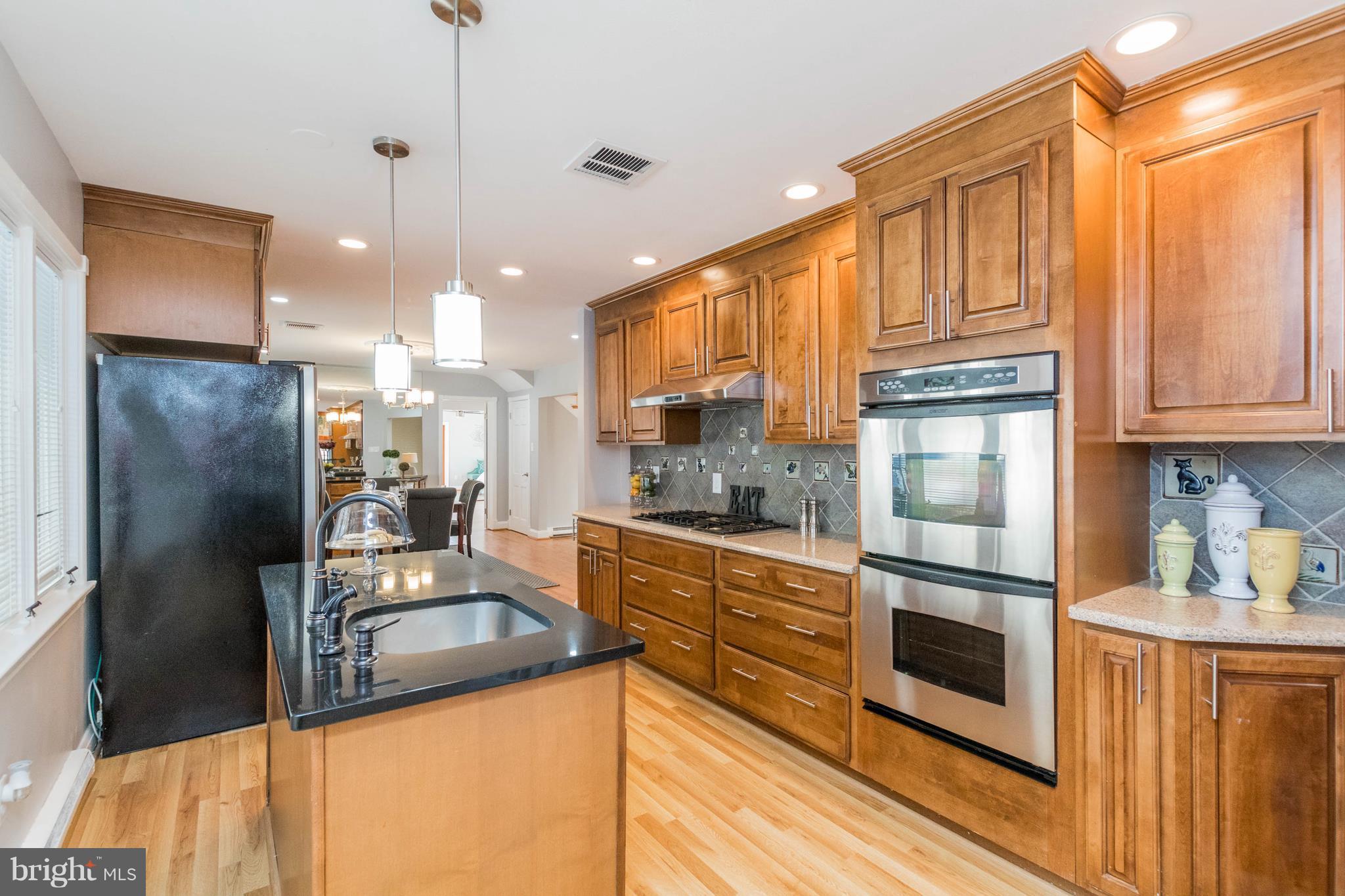 HAMPTON - Residential