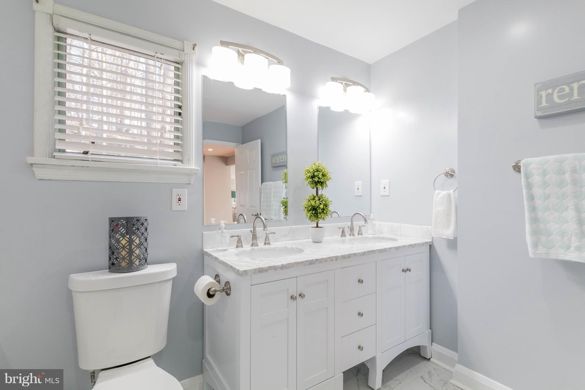 HAMPTON - Residential