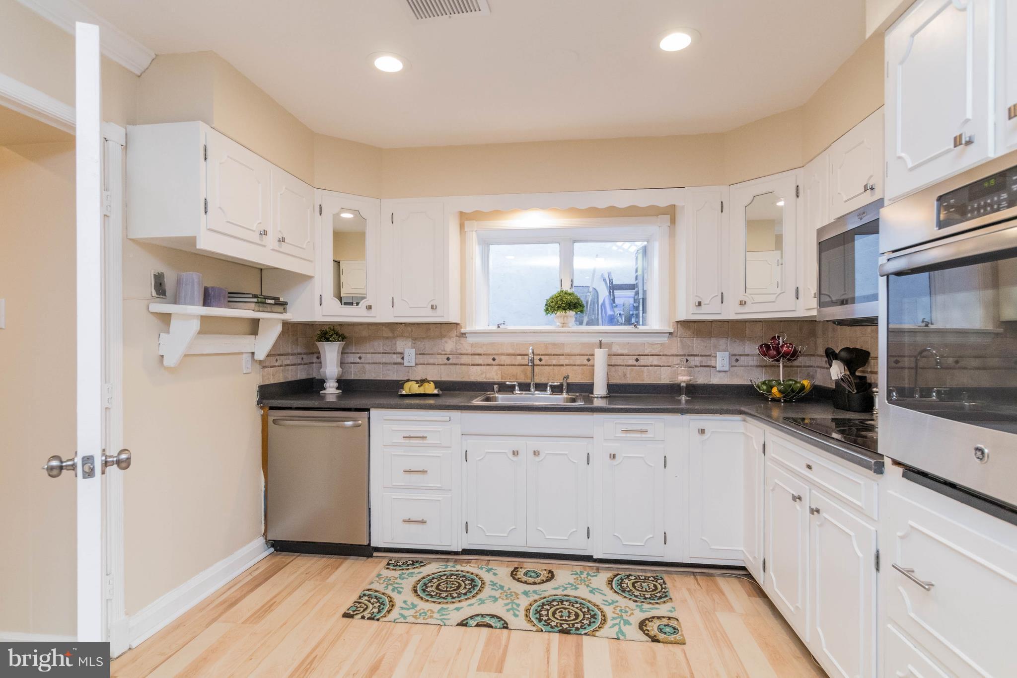 HAMPTON - Residential