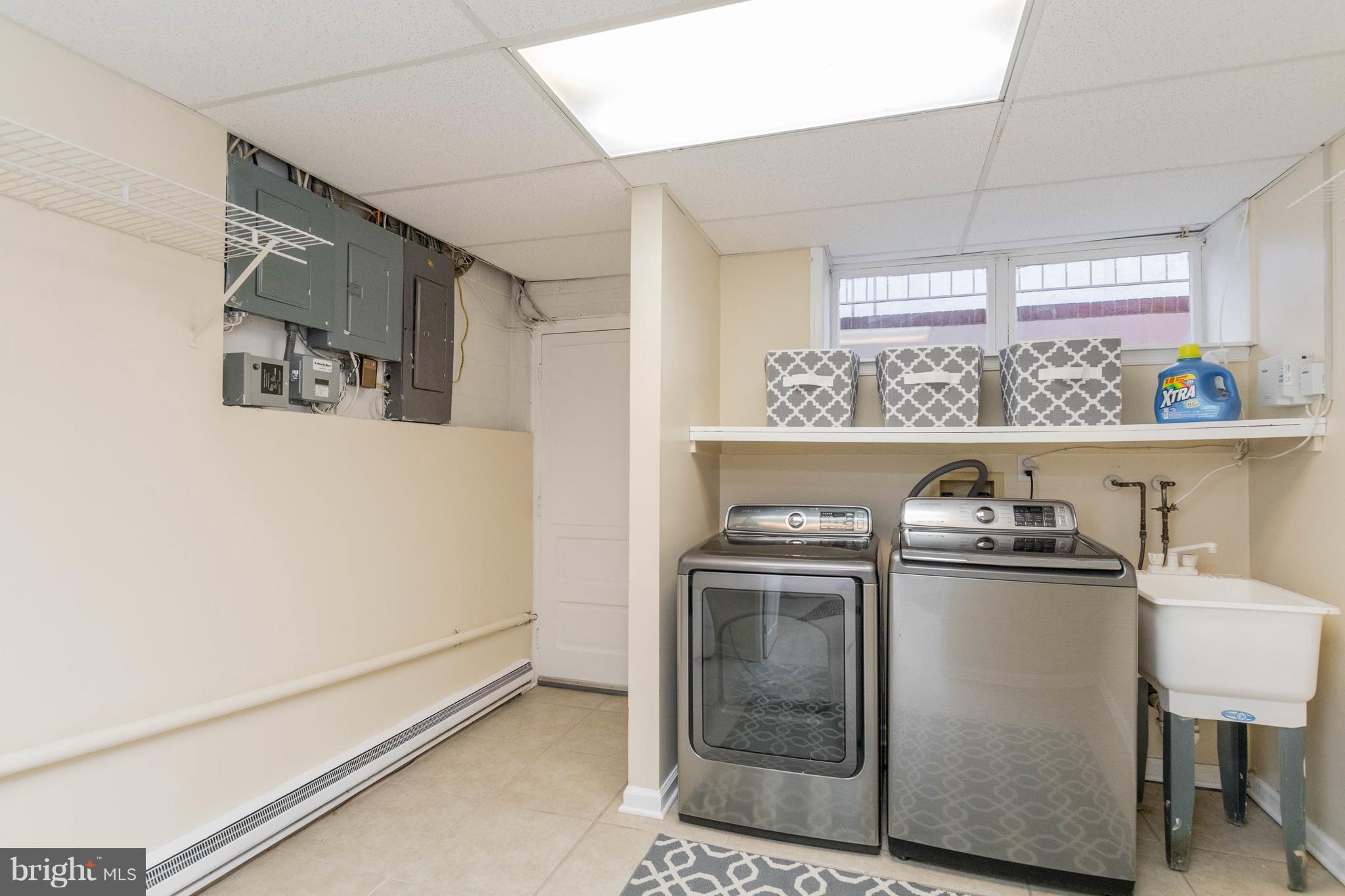 HAMPTON - Residential