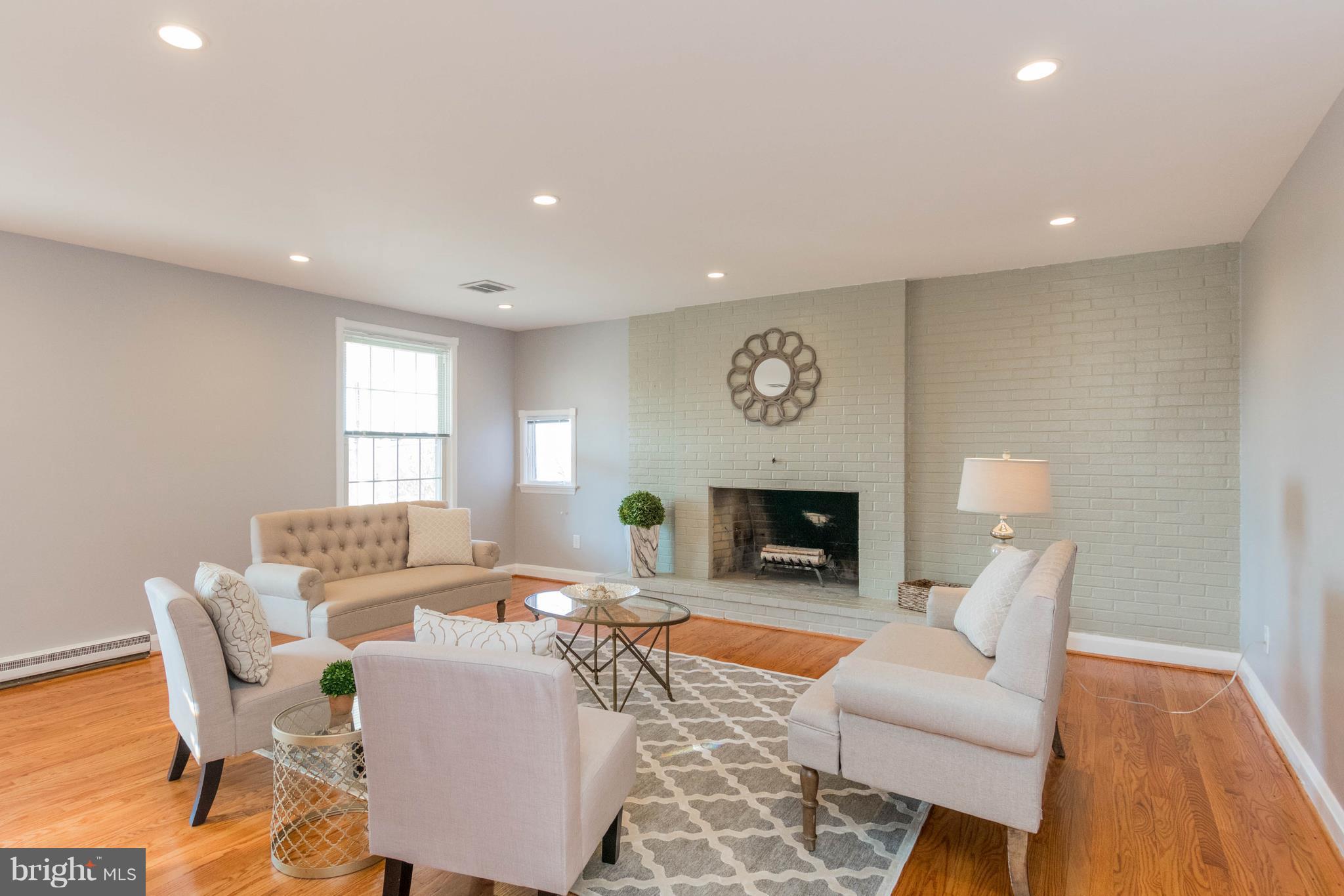 HAMPTON - Residential