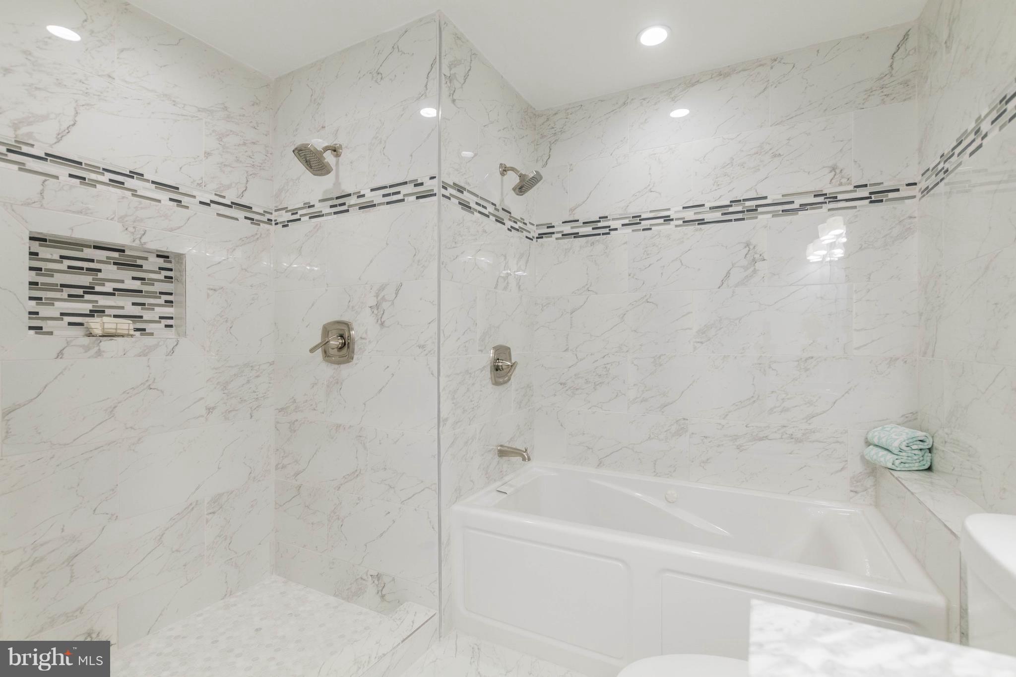 HAMPTON - Residential