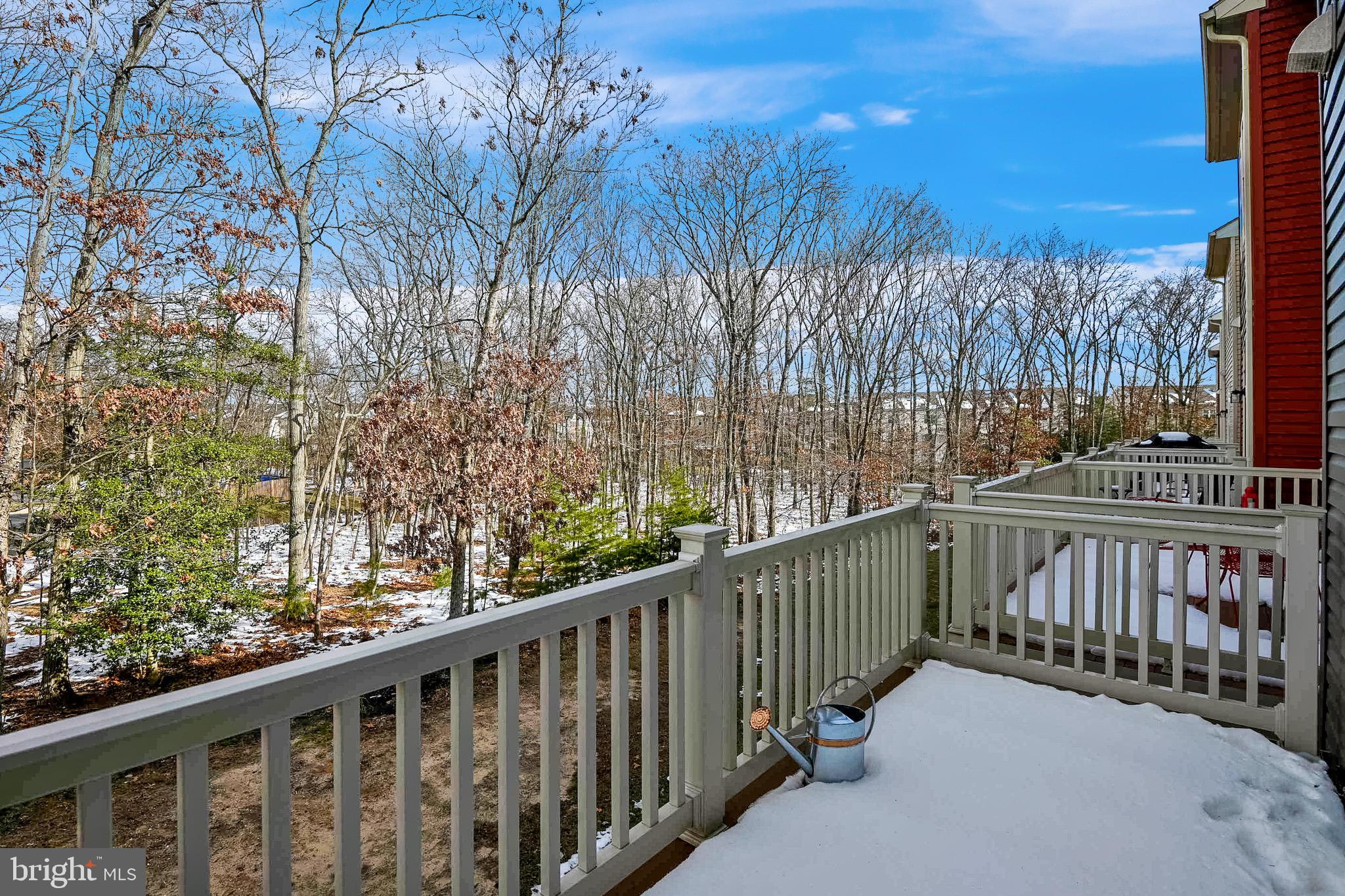 CREEKSIDE VILLAGE AT TANYARD SPRINGS - Residential Lease