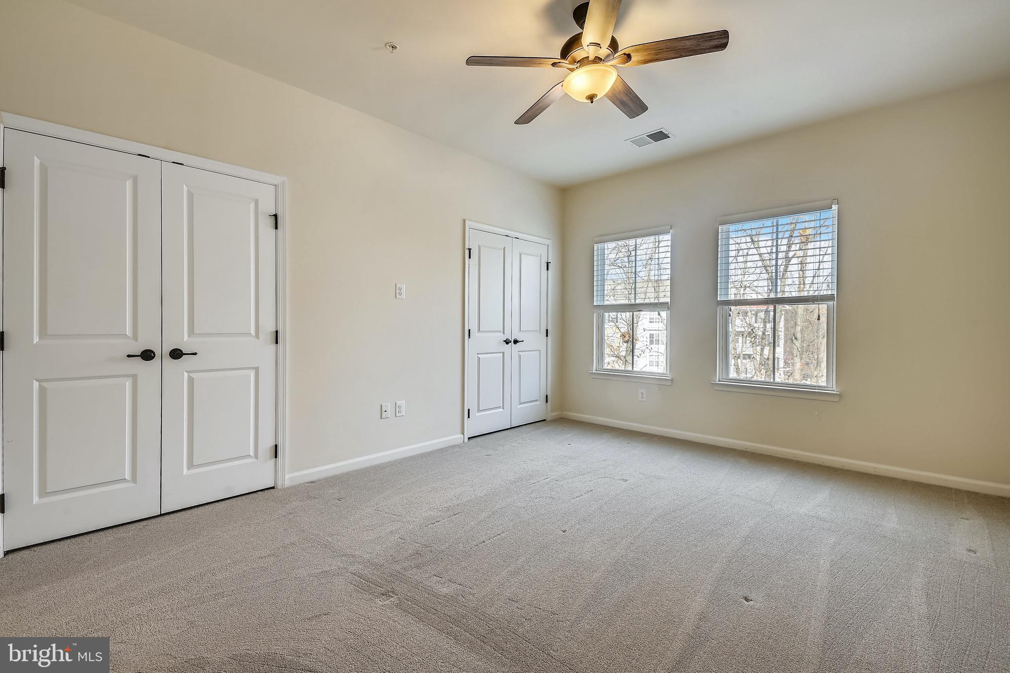 CREEKSIDE VILLAGE AT TANYARD SPRINGS - Residential Lease