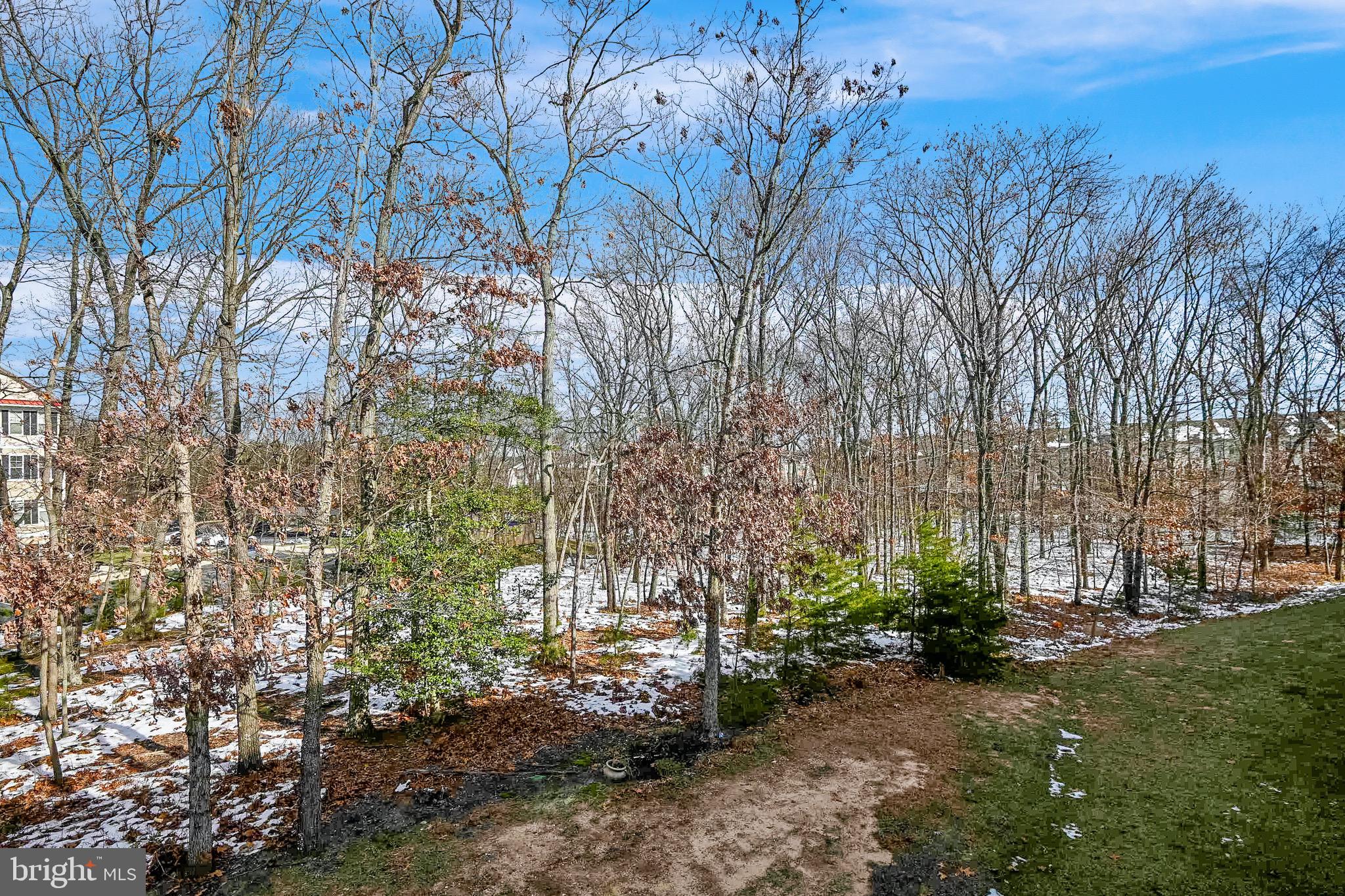 CREEKSIDE VILLAGE AT TANYARD SPRINGS - Residential Lease