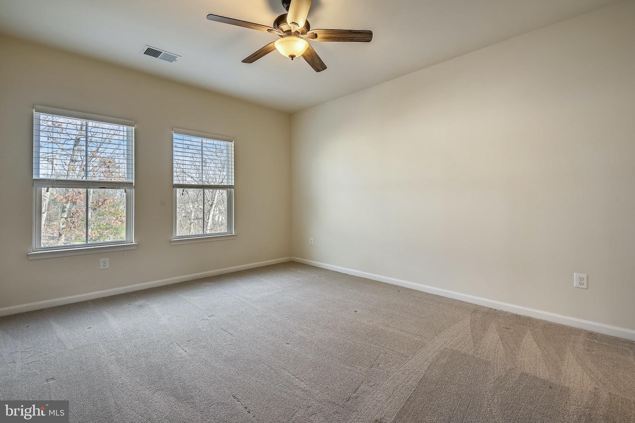 CREEKSIDE VILLAGE AT TANYARD SPRINGS - Residential Lease