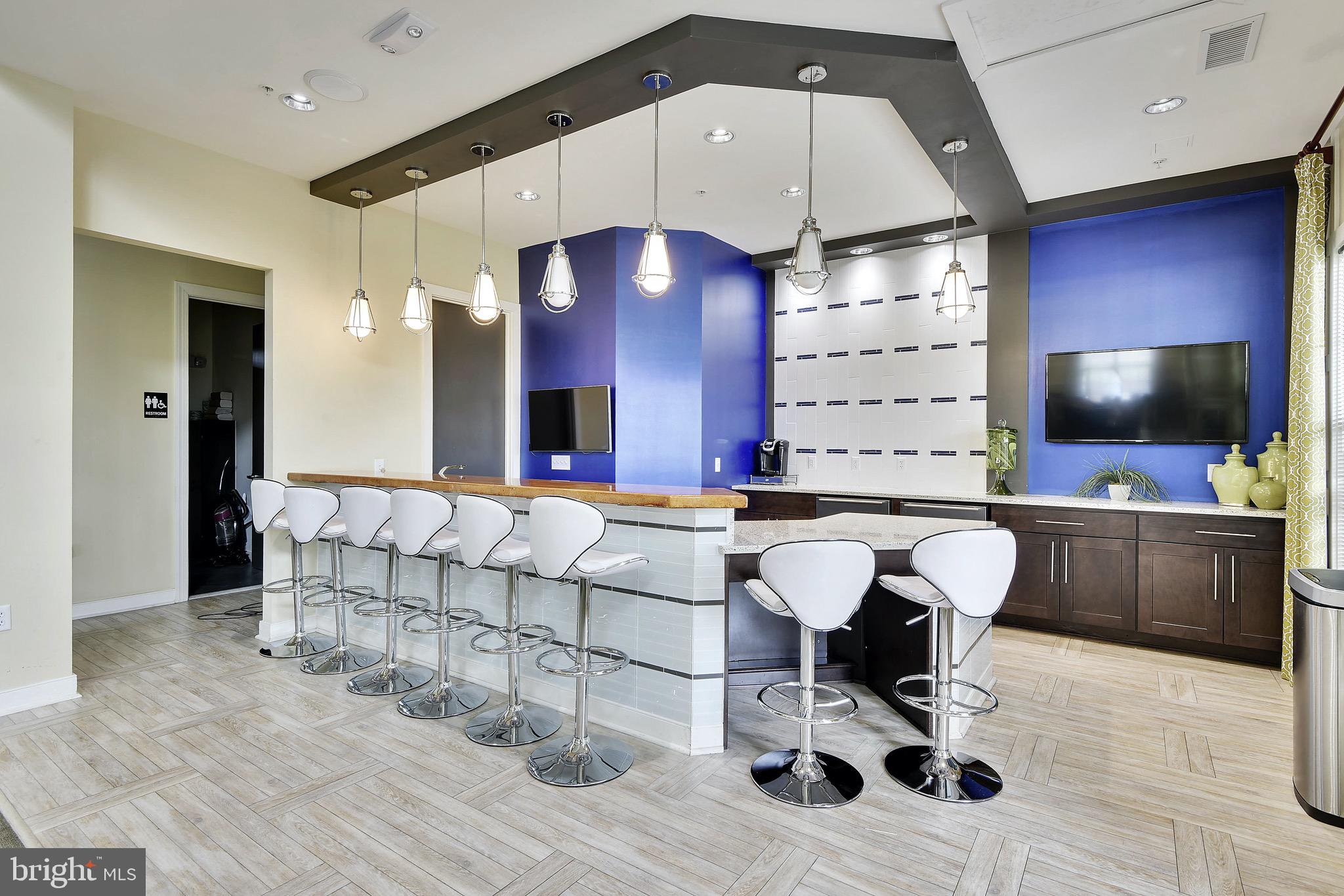 CREEKSIDE VILLAGE AT TANYARD SPRINGS - Residential Lease