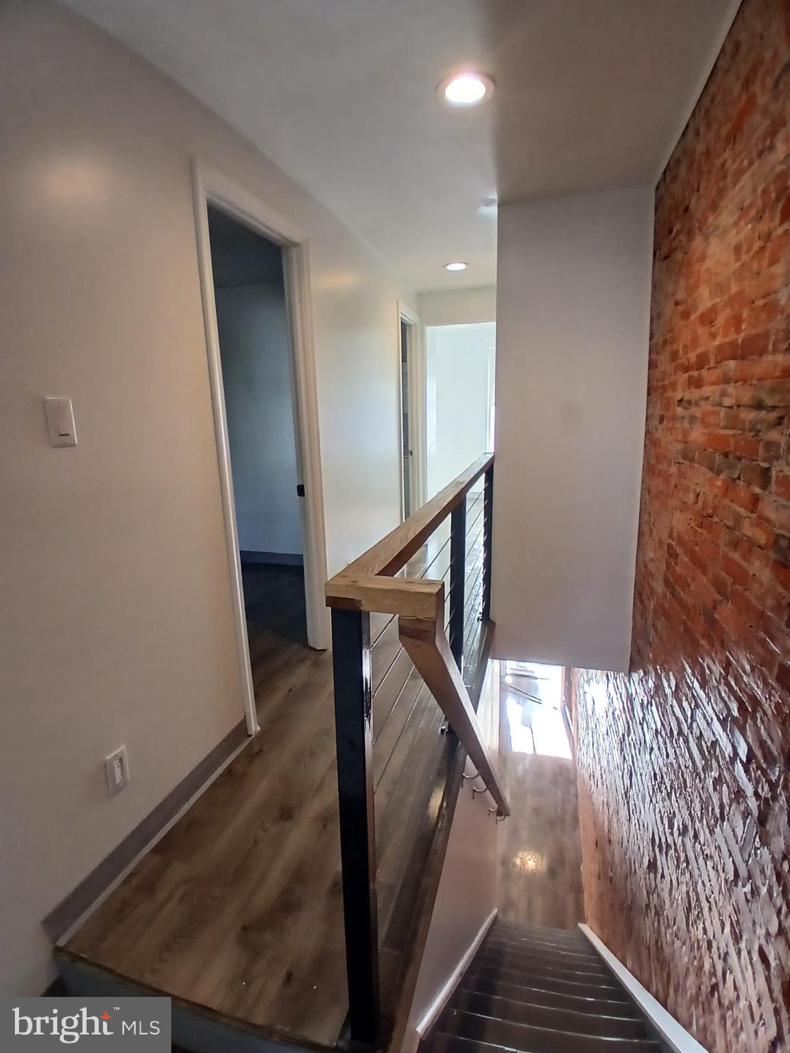 MILL CREEK - Residential