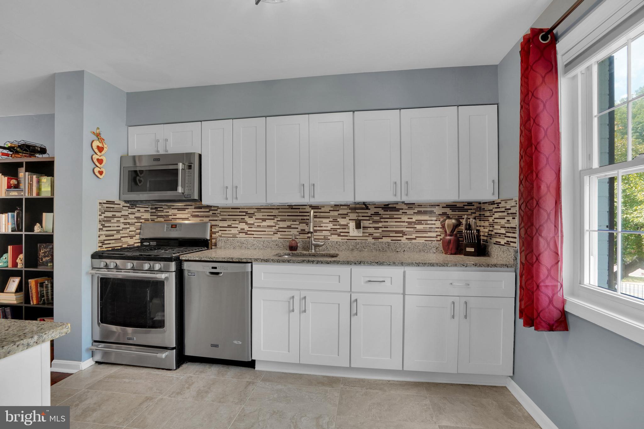 PLYMOUTH GARDENS - Residential