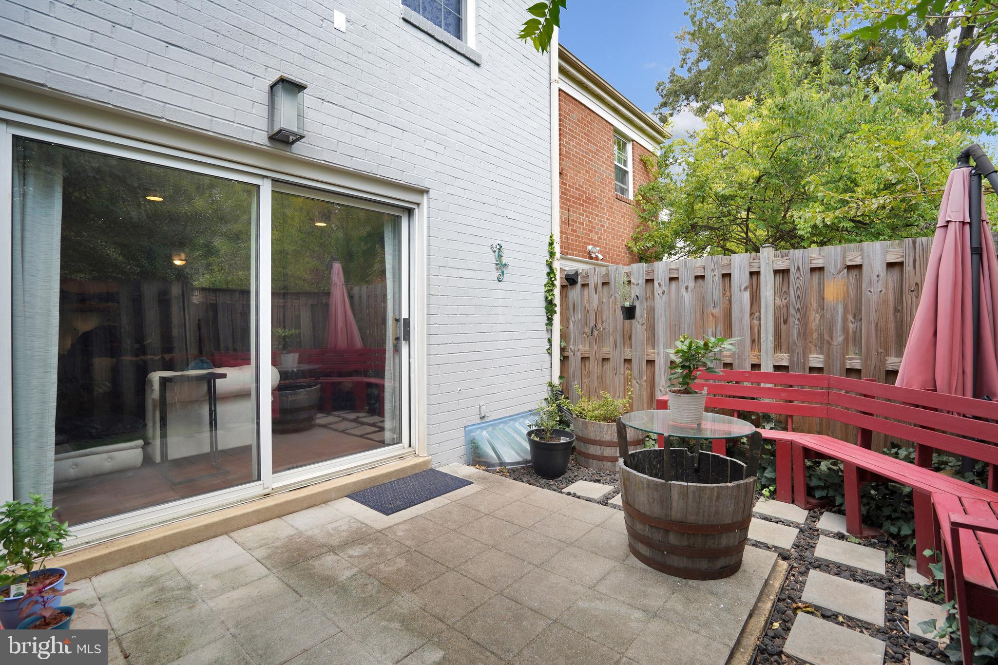 PLYMOUTH GARDENS - Residential