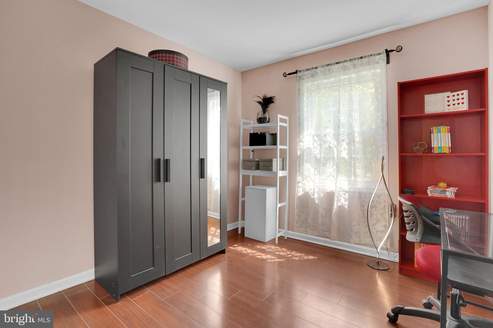 PLYMOUTH GARDENS - Residential