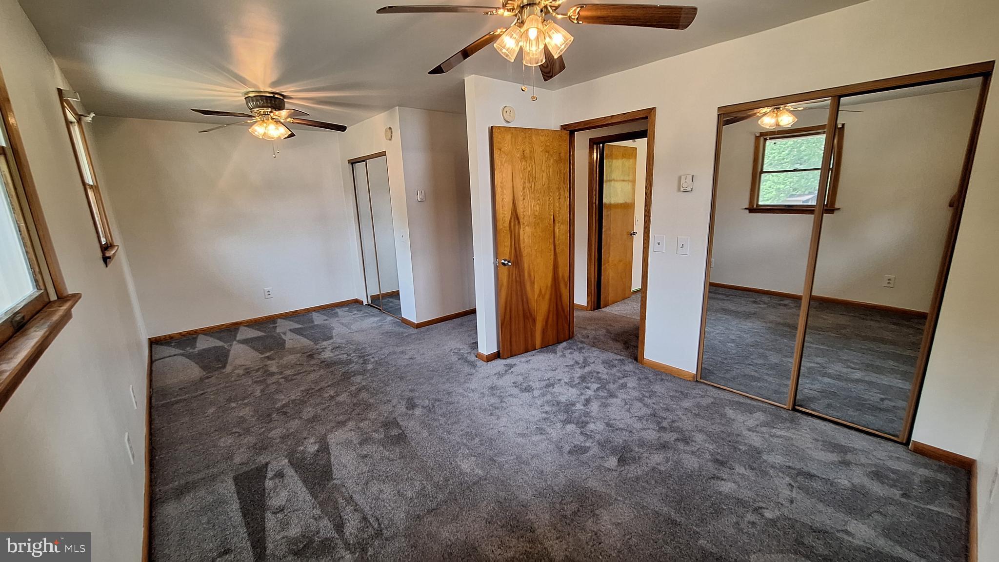 CRESAPTOWN - Residential