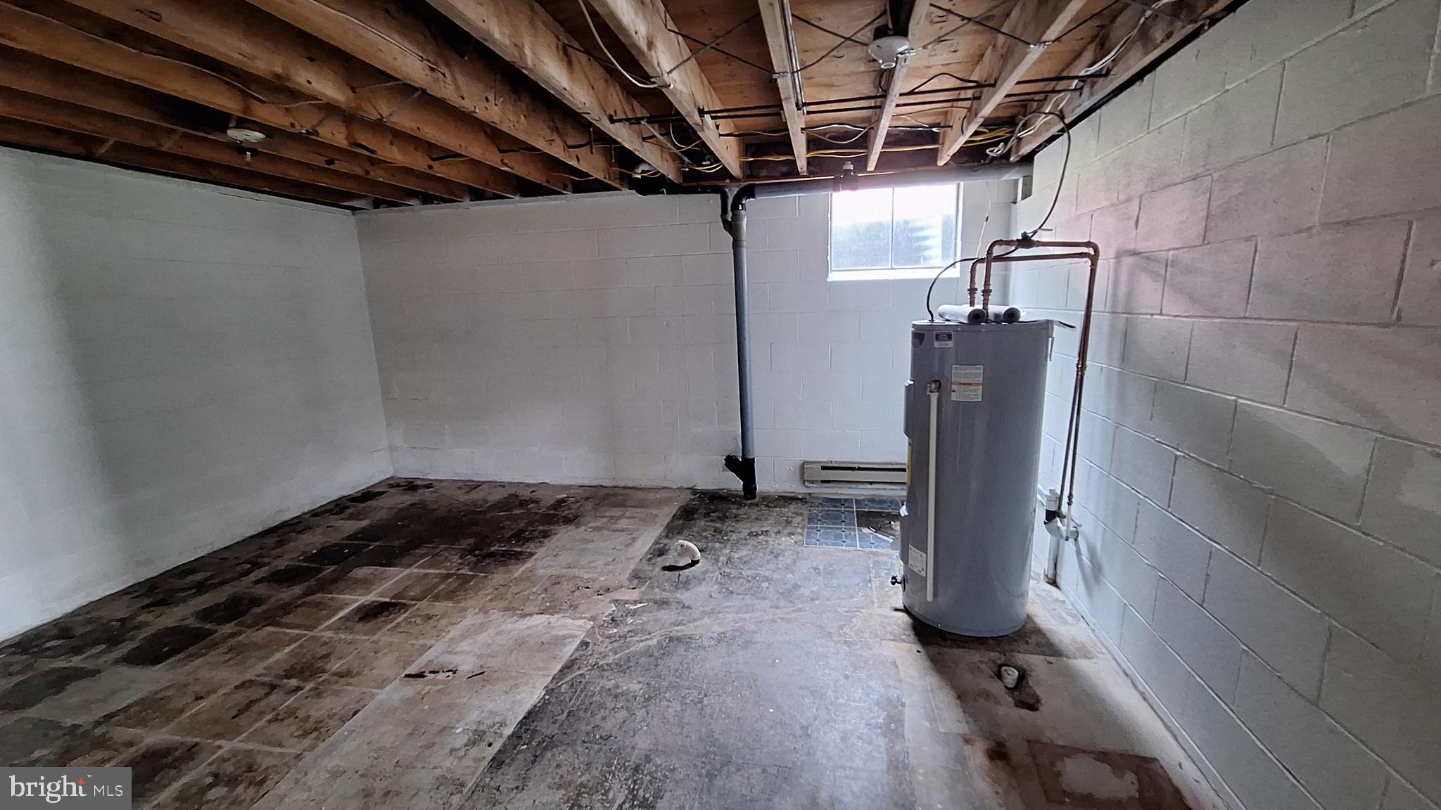 CRESAPTOWN - Residential