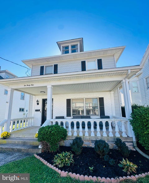 Photo of 239 W High Street, HUMMELSTOWN, PA 17036 (MLS # PADA2065376)