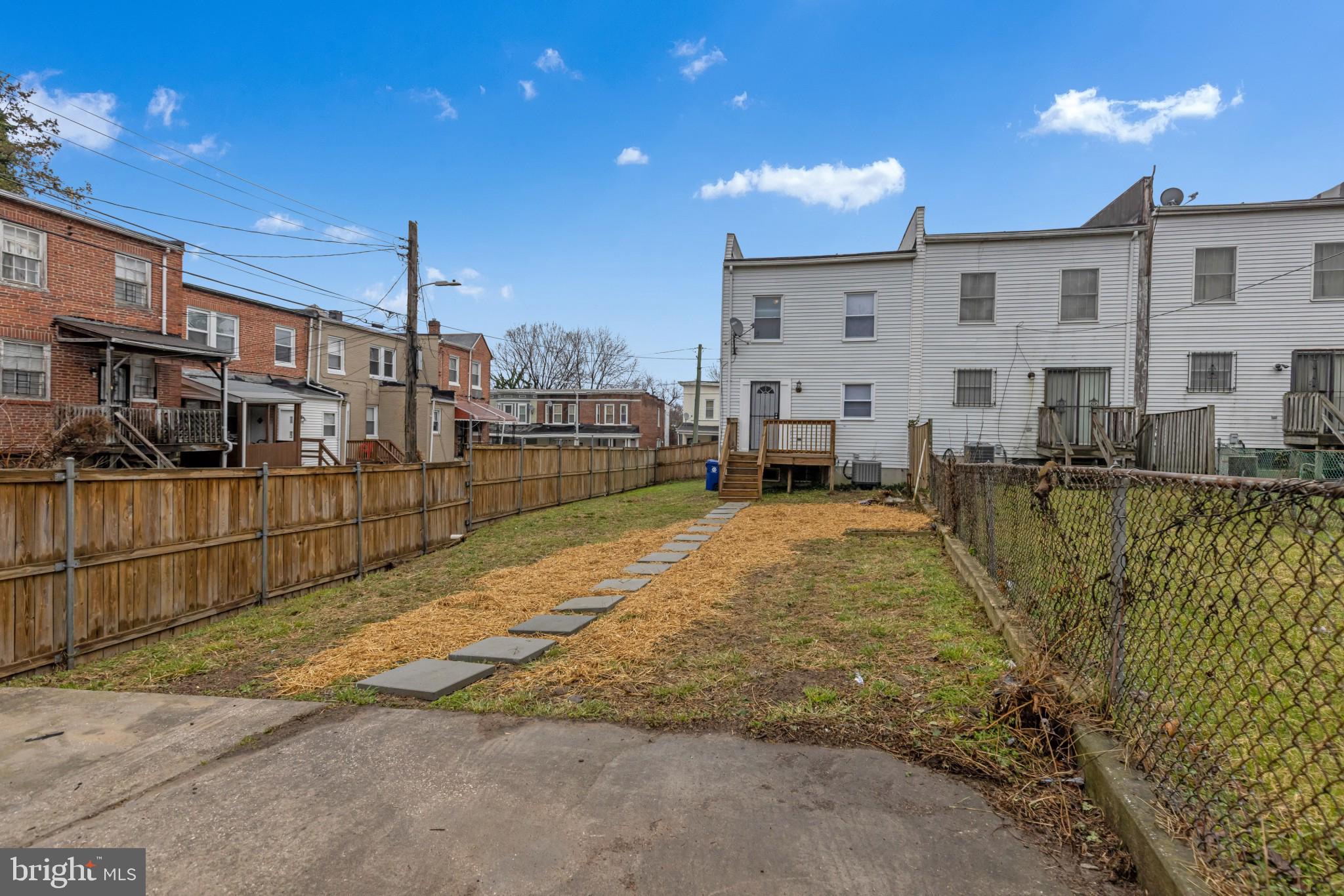 THE ALAMEDA - Residential