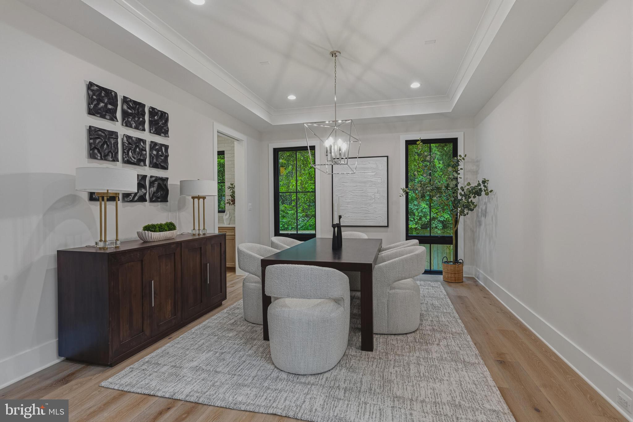 COUNTRY CLUB HILLS - Residential