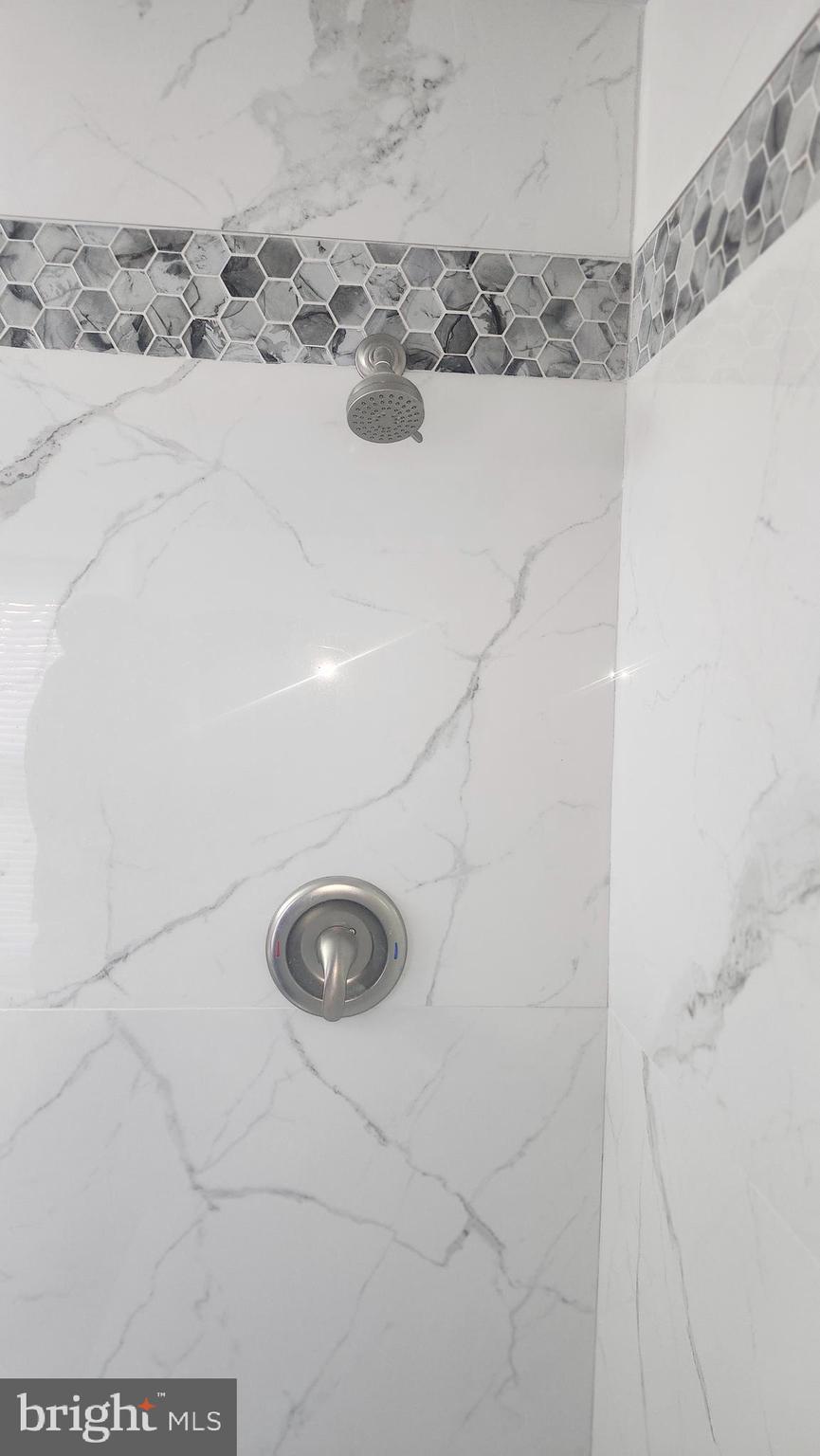 NORTHWOOD - Residential