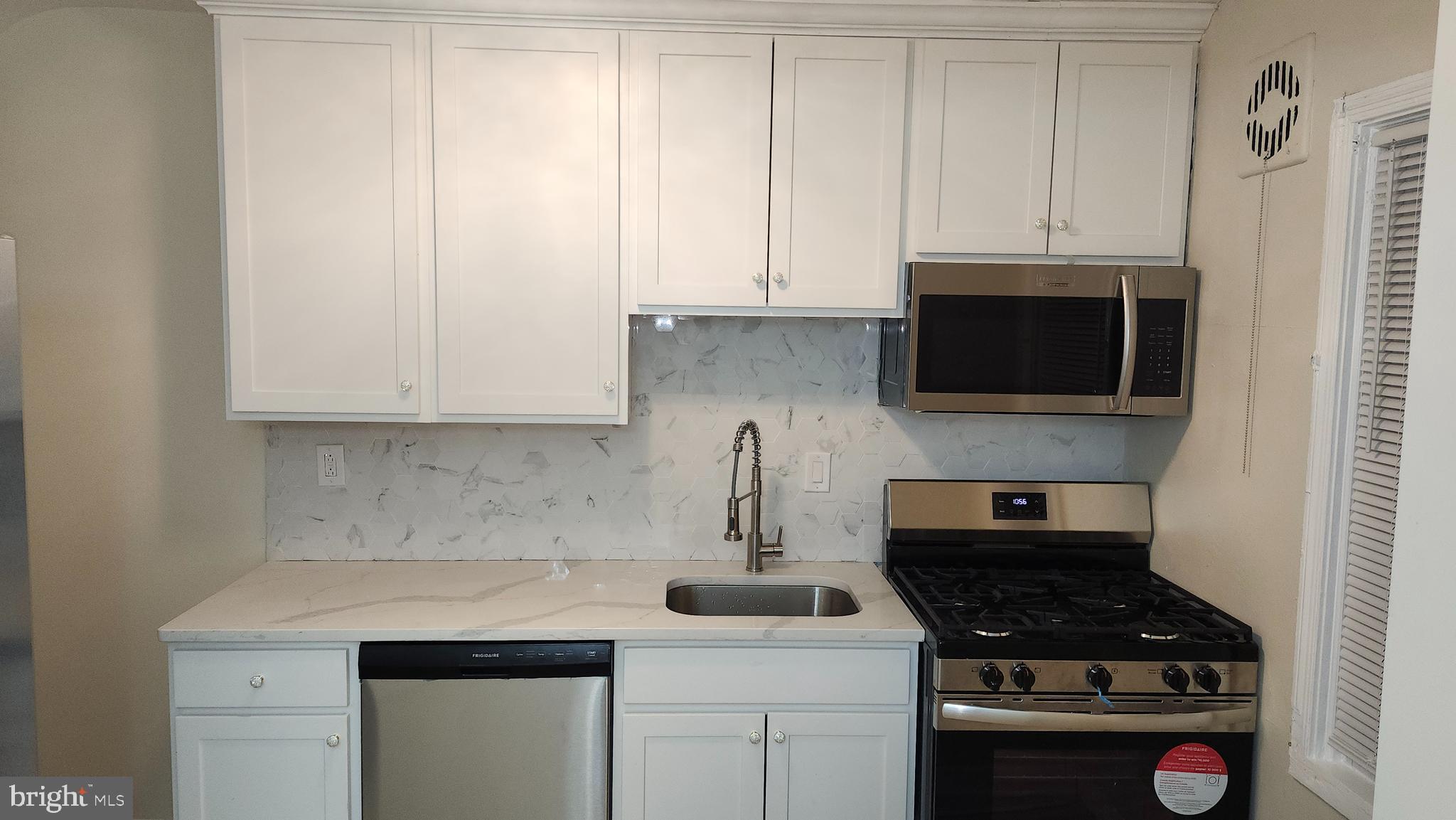 NORTHWOOD - Residential