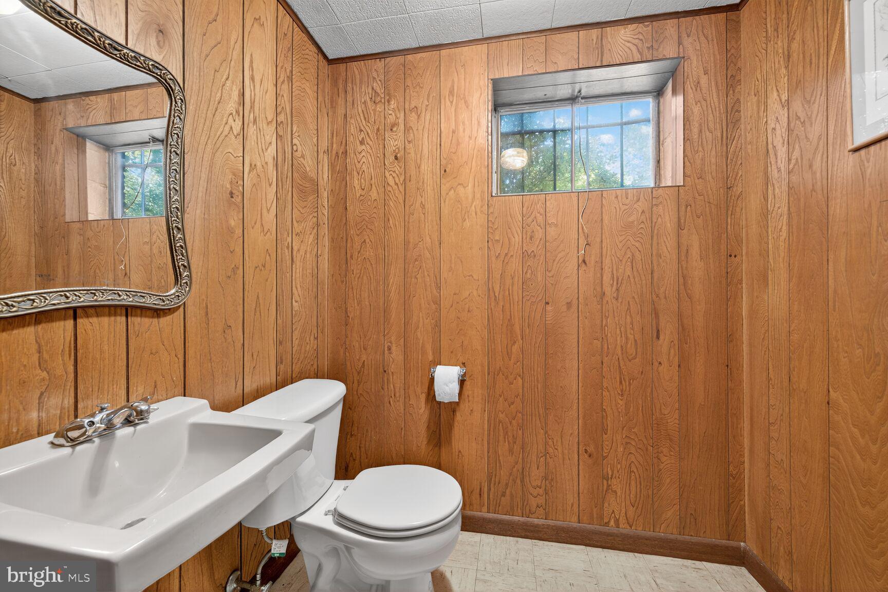 GLEN ECHO HEIGHTS - Residential