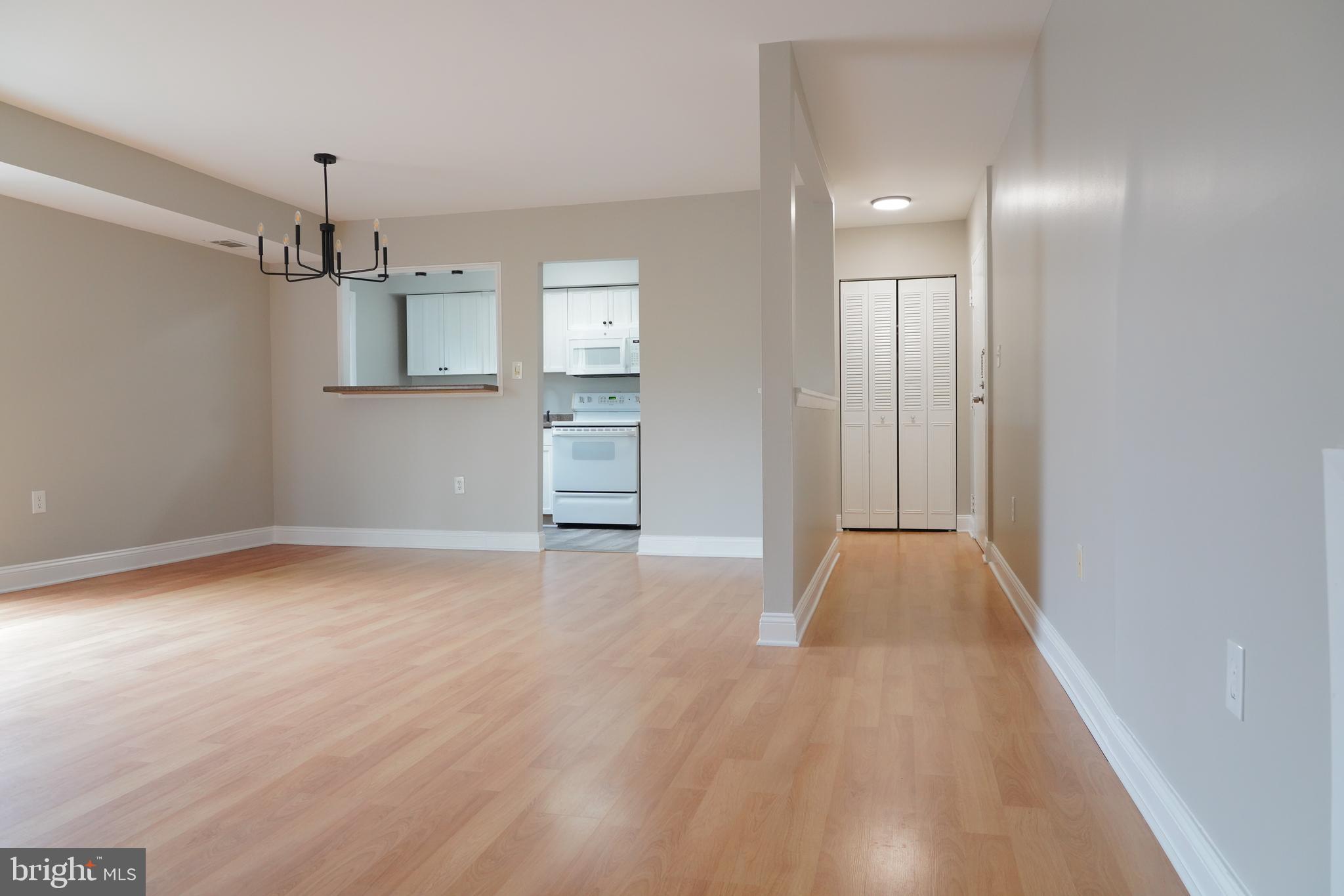 BOLLING BROOK - Residential