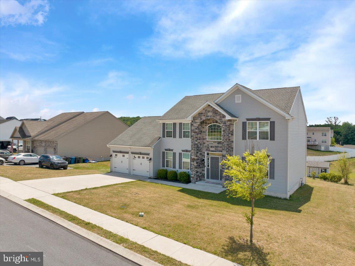22 ROME DRIVE