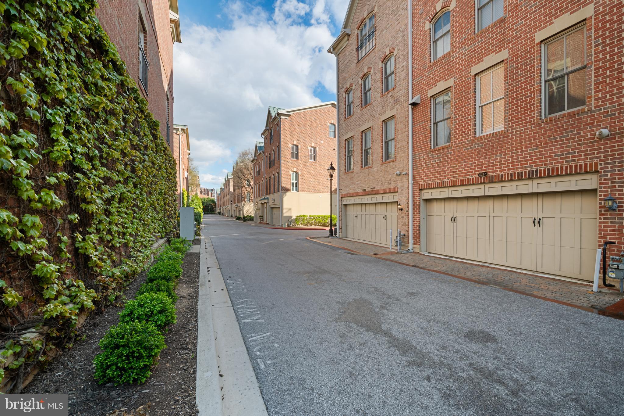 CANTON - Residential