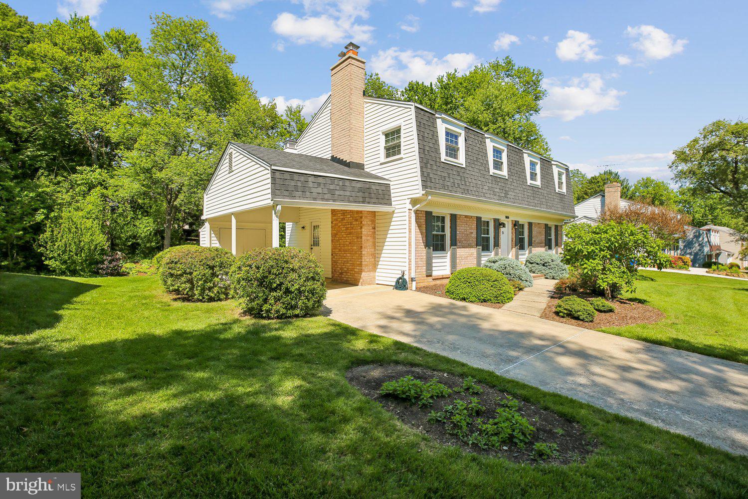 GLENFIELD MANOR - Residential
