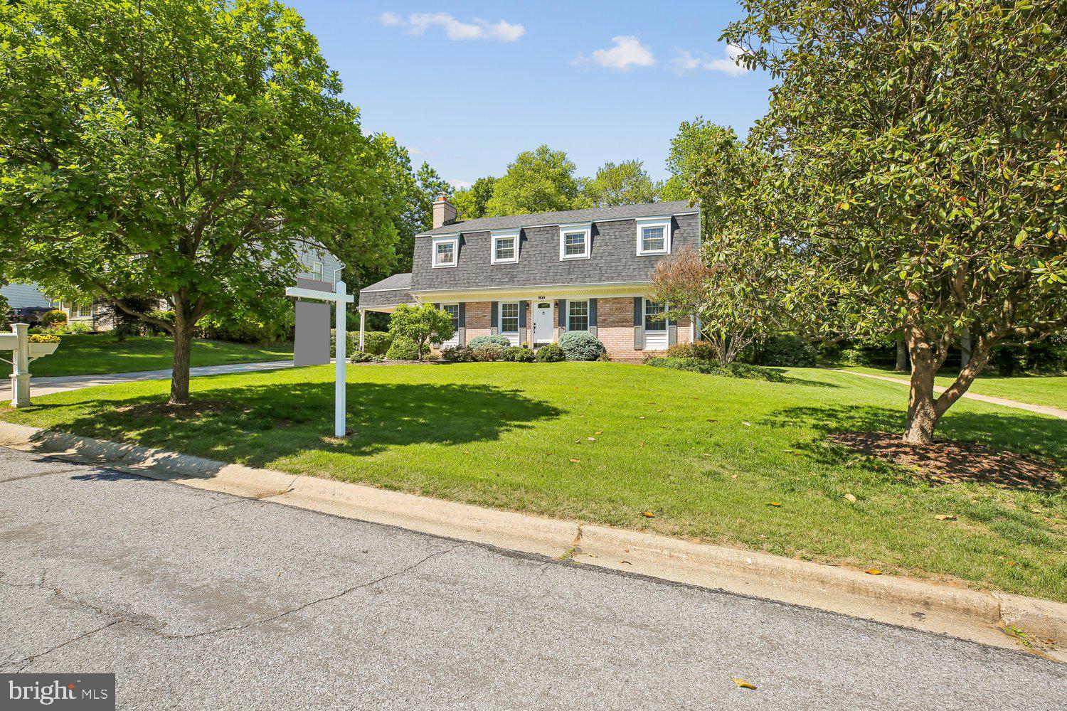 GLENFIELD MANOR - Residential