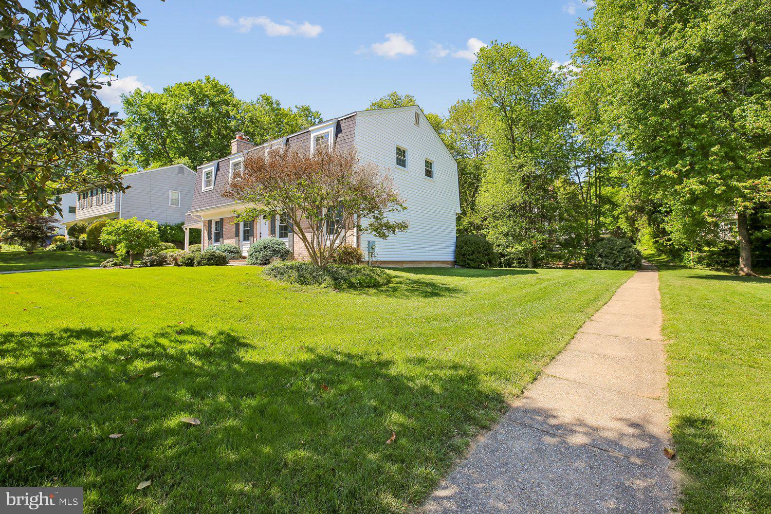 GLENFIELD MANOR - Residential