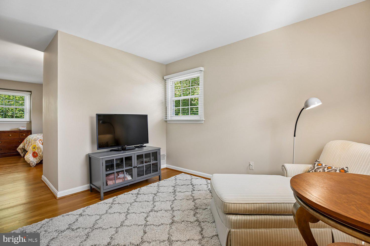 GLENFIELD MANOR - Residential