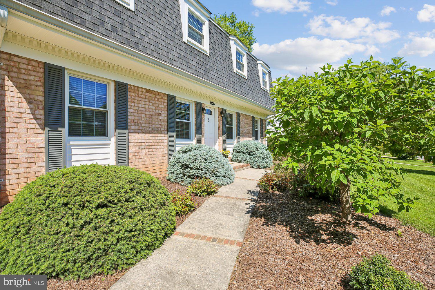 GLENFIELD MANOR - Residential