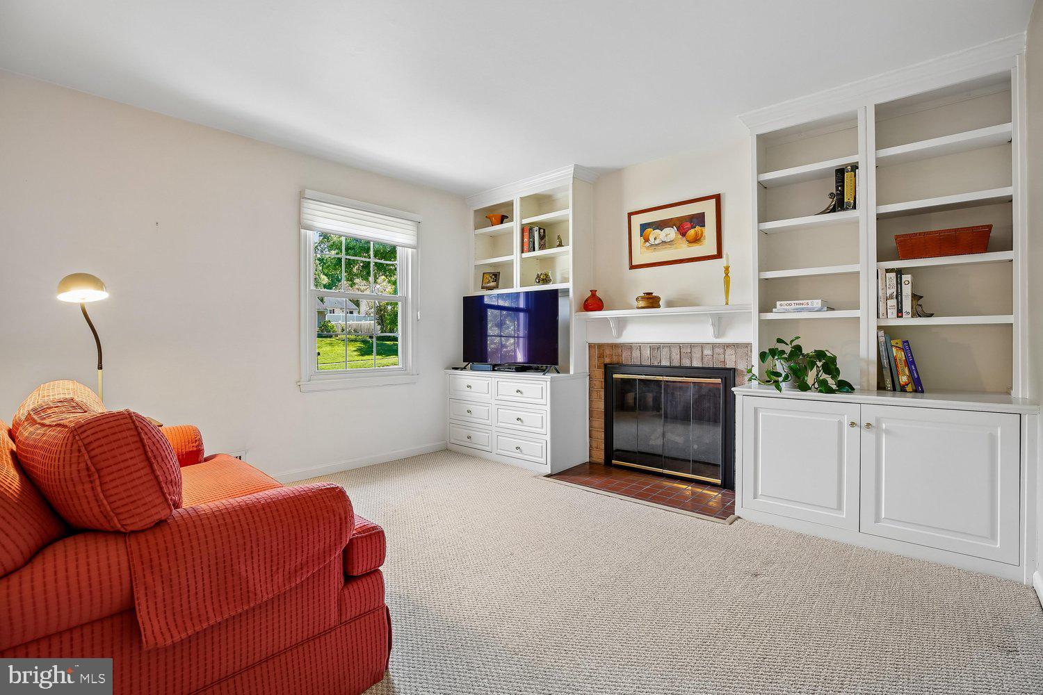 GLENFIELD MANOR - Residential