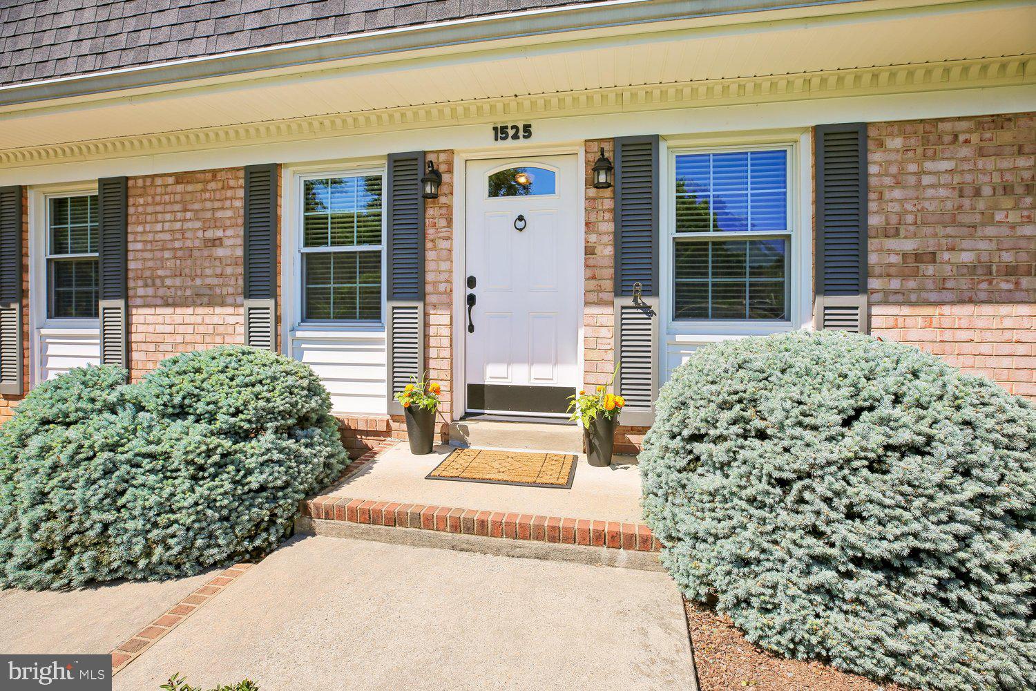 GLENFIELD MANOR - Residential