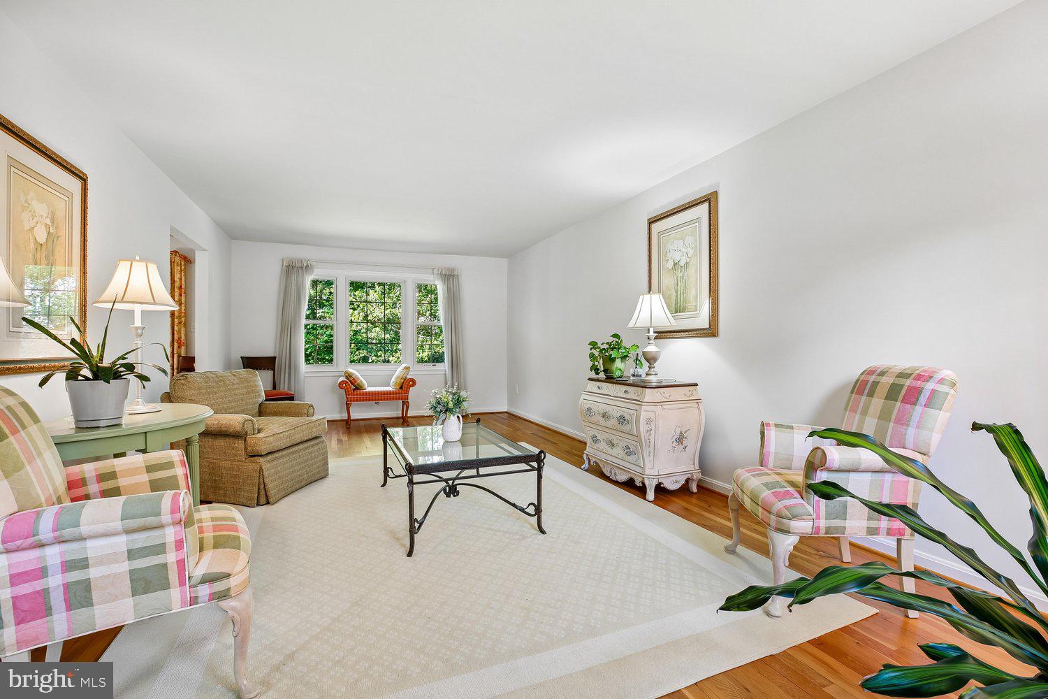 GLENFIELD MANOR - Residential