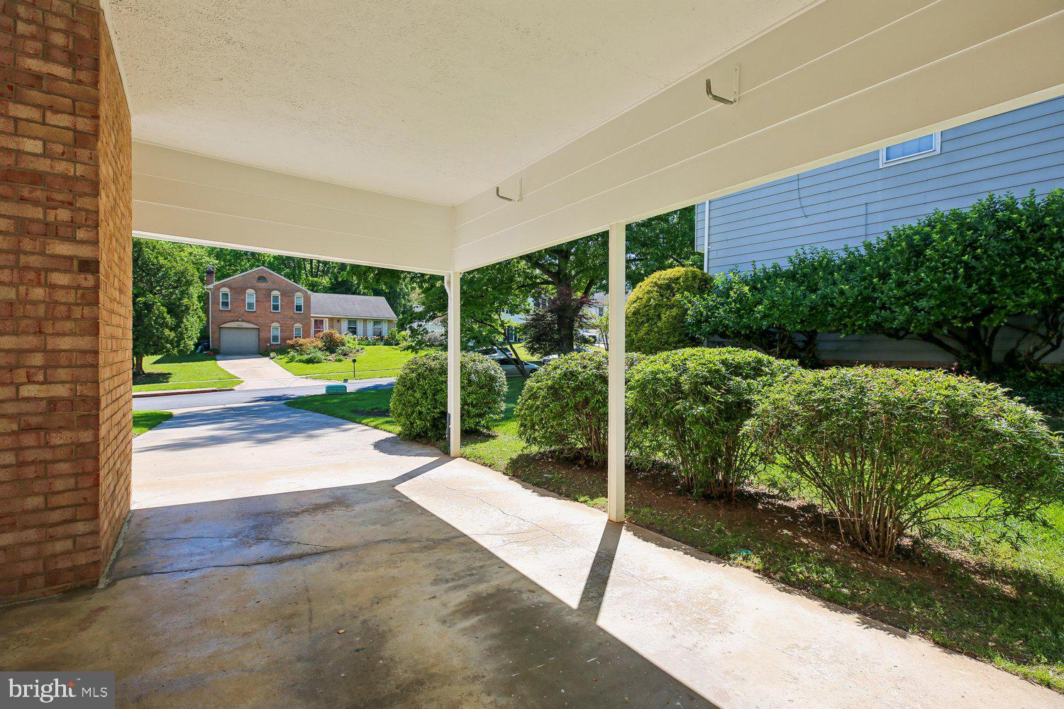 GLENFIELD MANOR - Residential