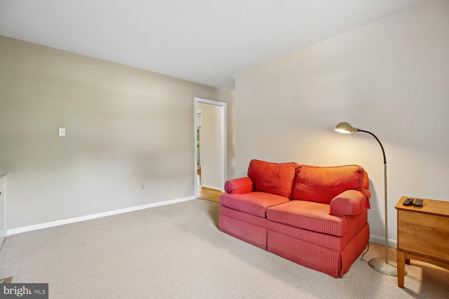 GLENFIELD MANOR - Residential