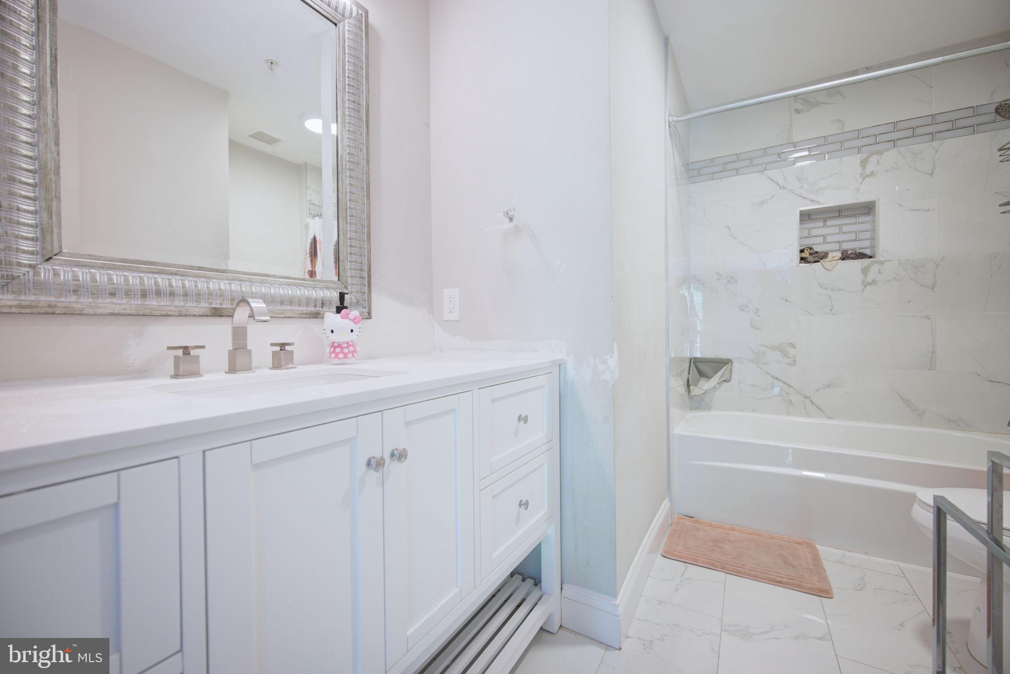 ADNELL - Residential