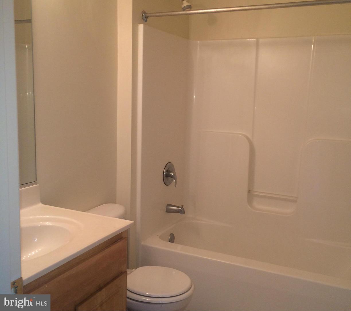 MALLARD LANDING - Residential Lease