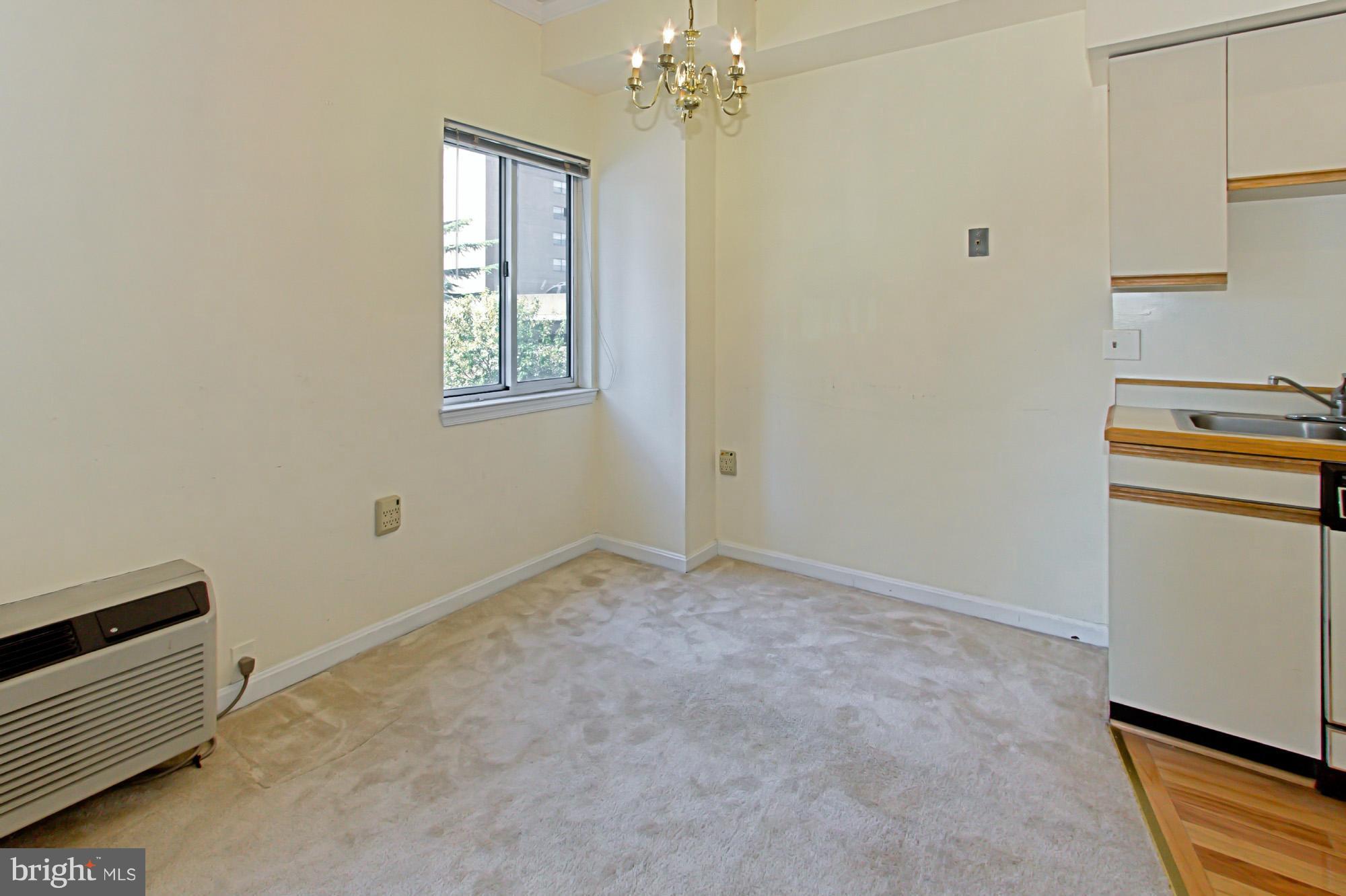 BELLA VISTA - Residential Lease