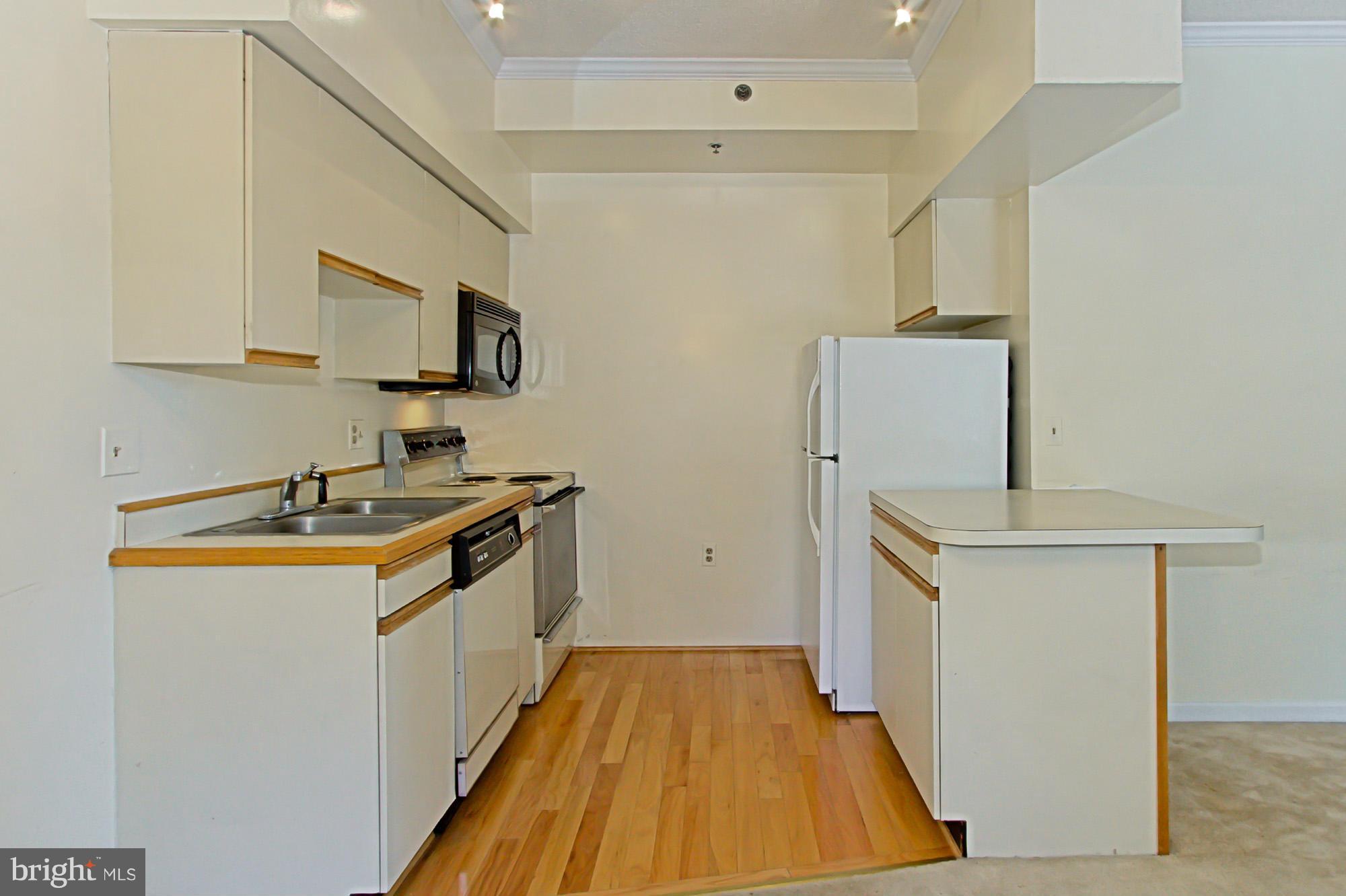 BELLA VISTA - Residential Lease