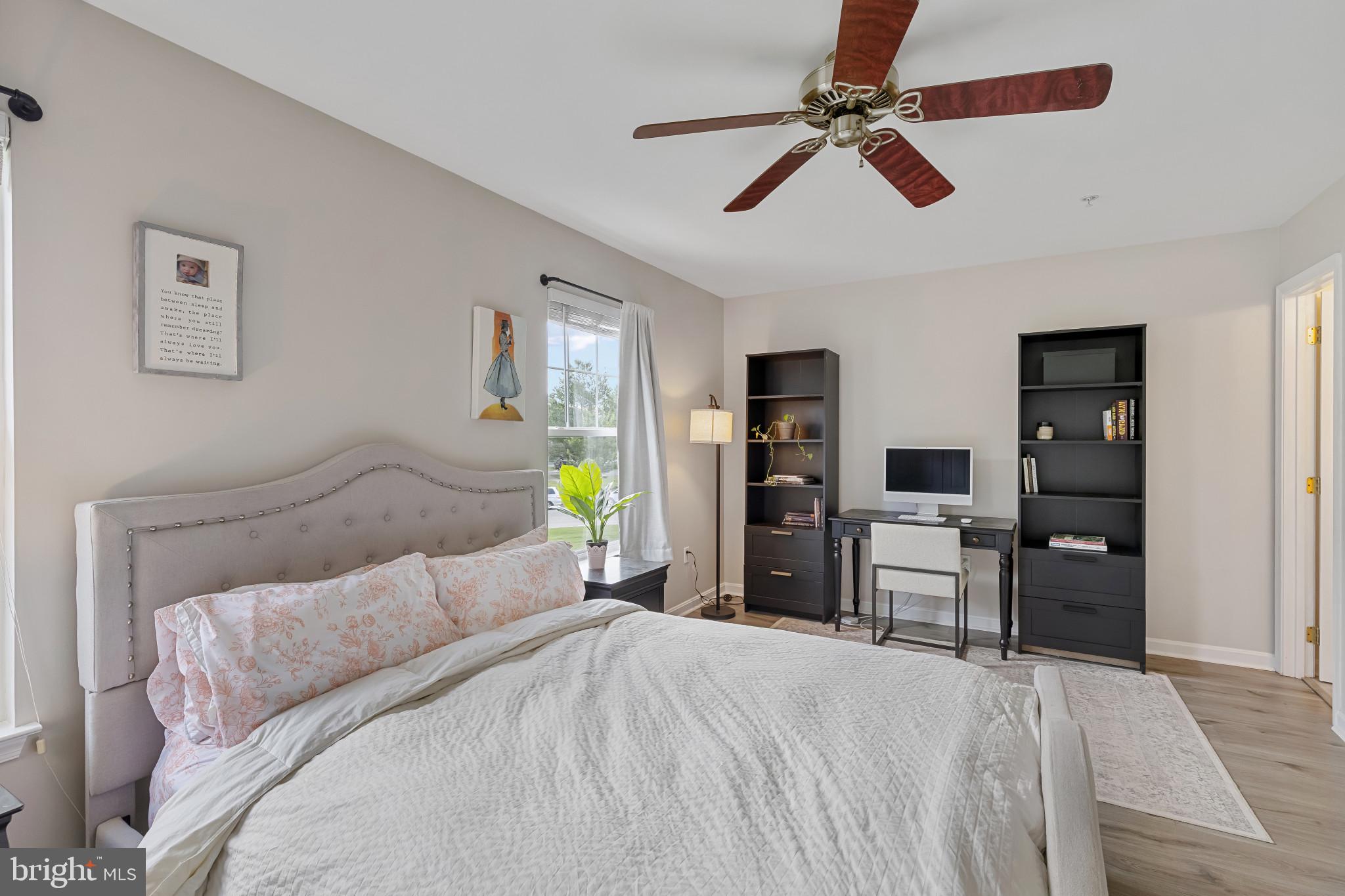 THOMPSON CREEK CONDOS - Residential