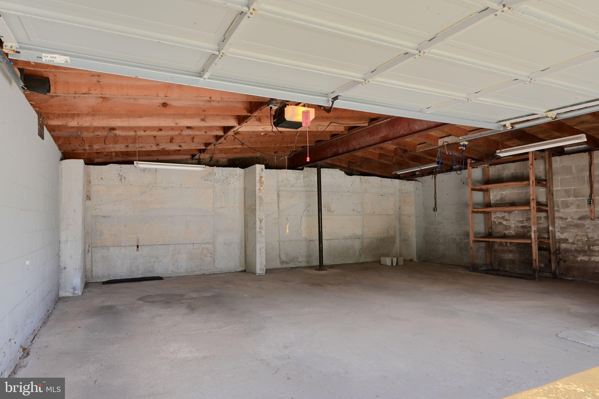 FELLOWSHIP FOREST - Residential