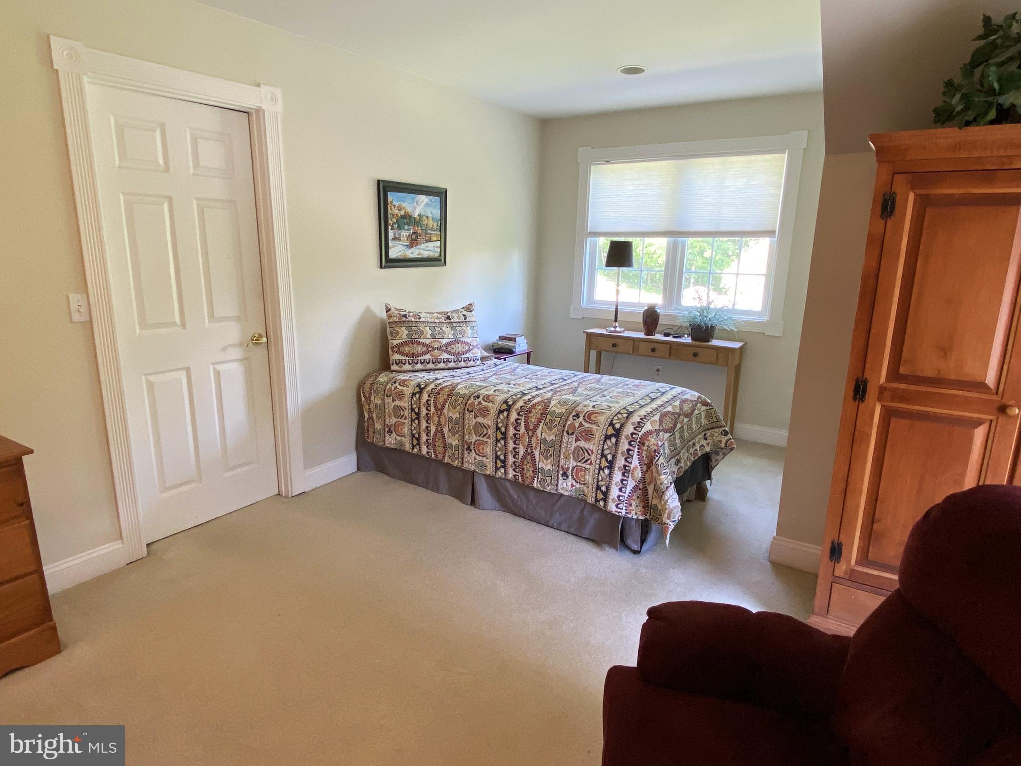 SAND SPRING RUN - Residential