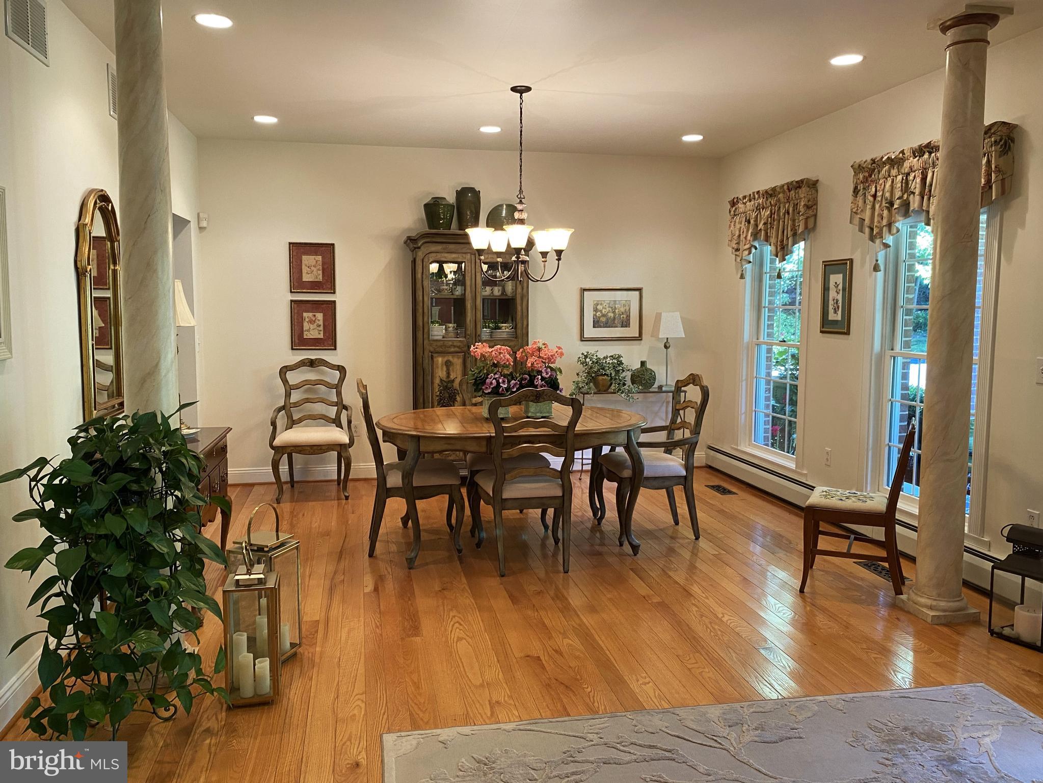 SAND SPRING RUN - Residential