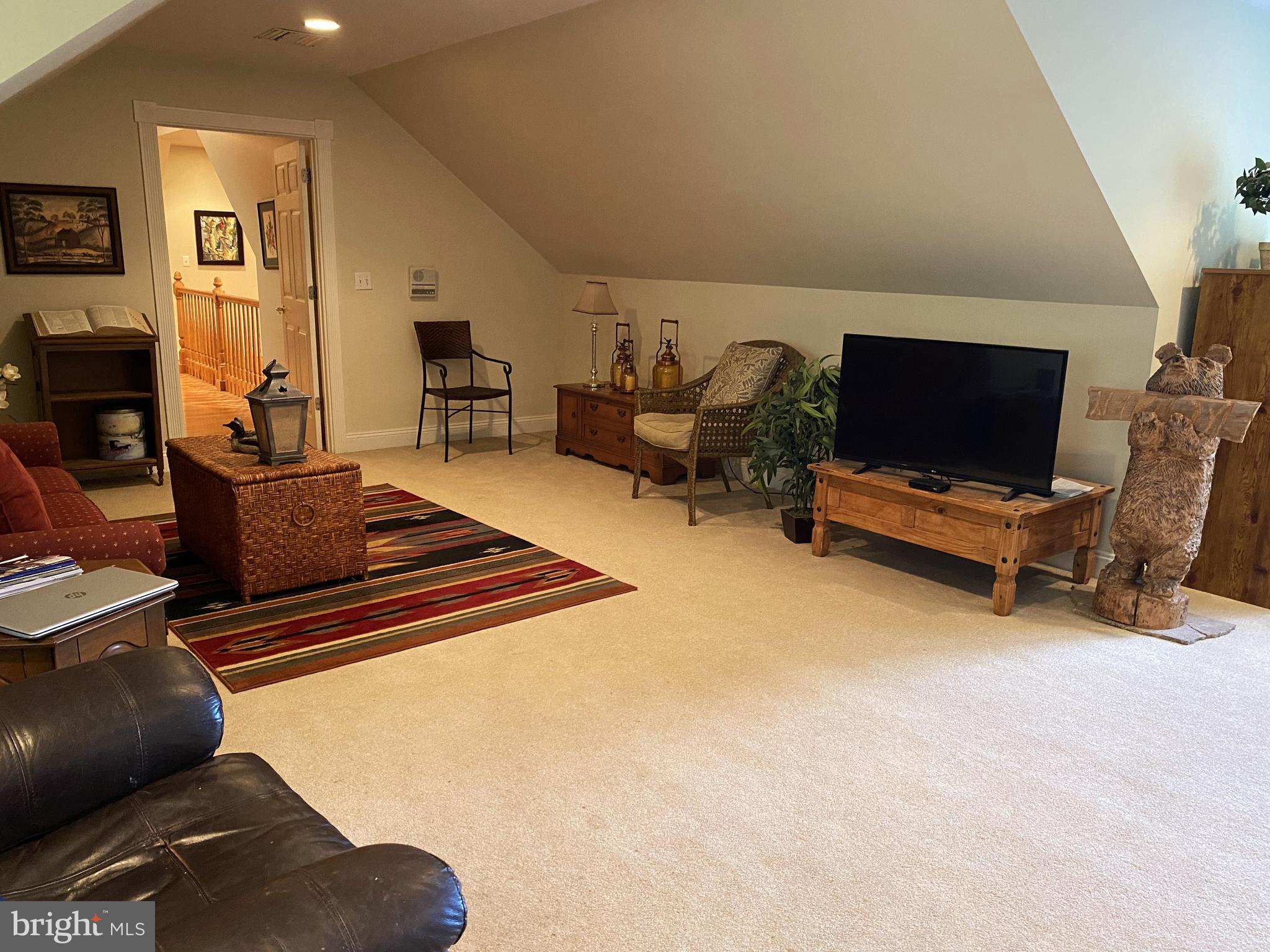 SAND SPRING RUN - Residential