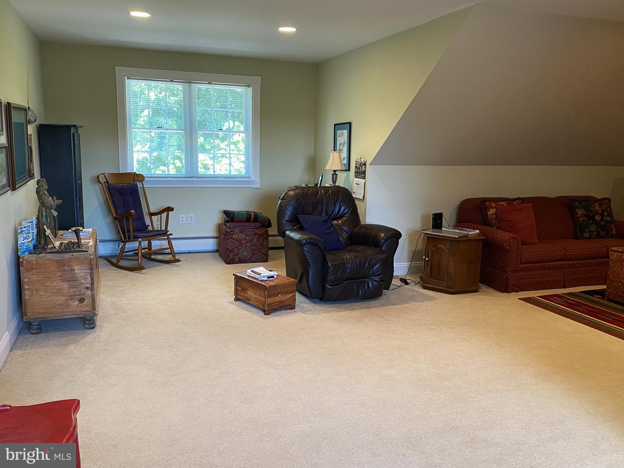 SAND SPRING RUN - Residential