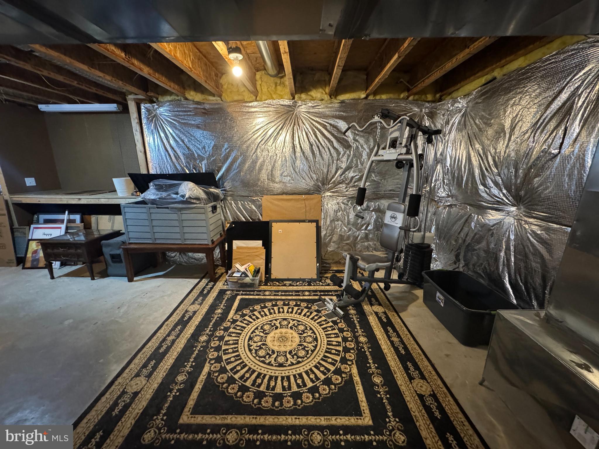 GALYN MANOR - Residential